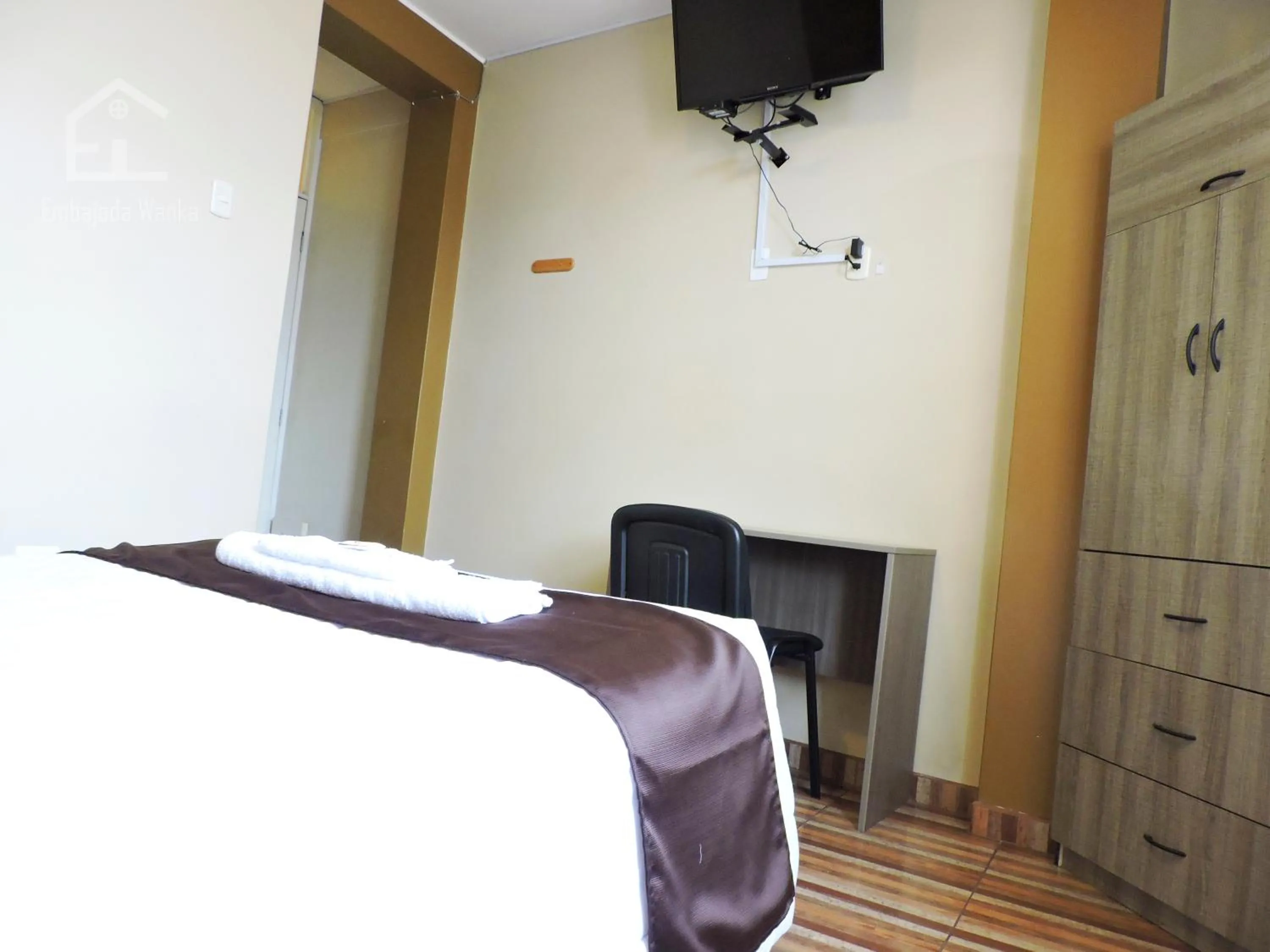 Bedroom, Bed in EmbajadaWanka