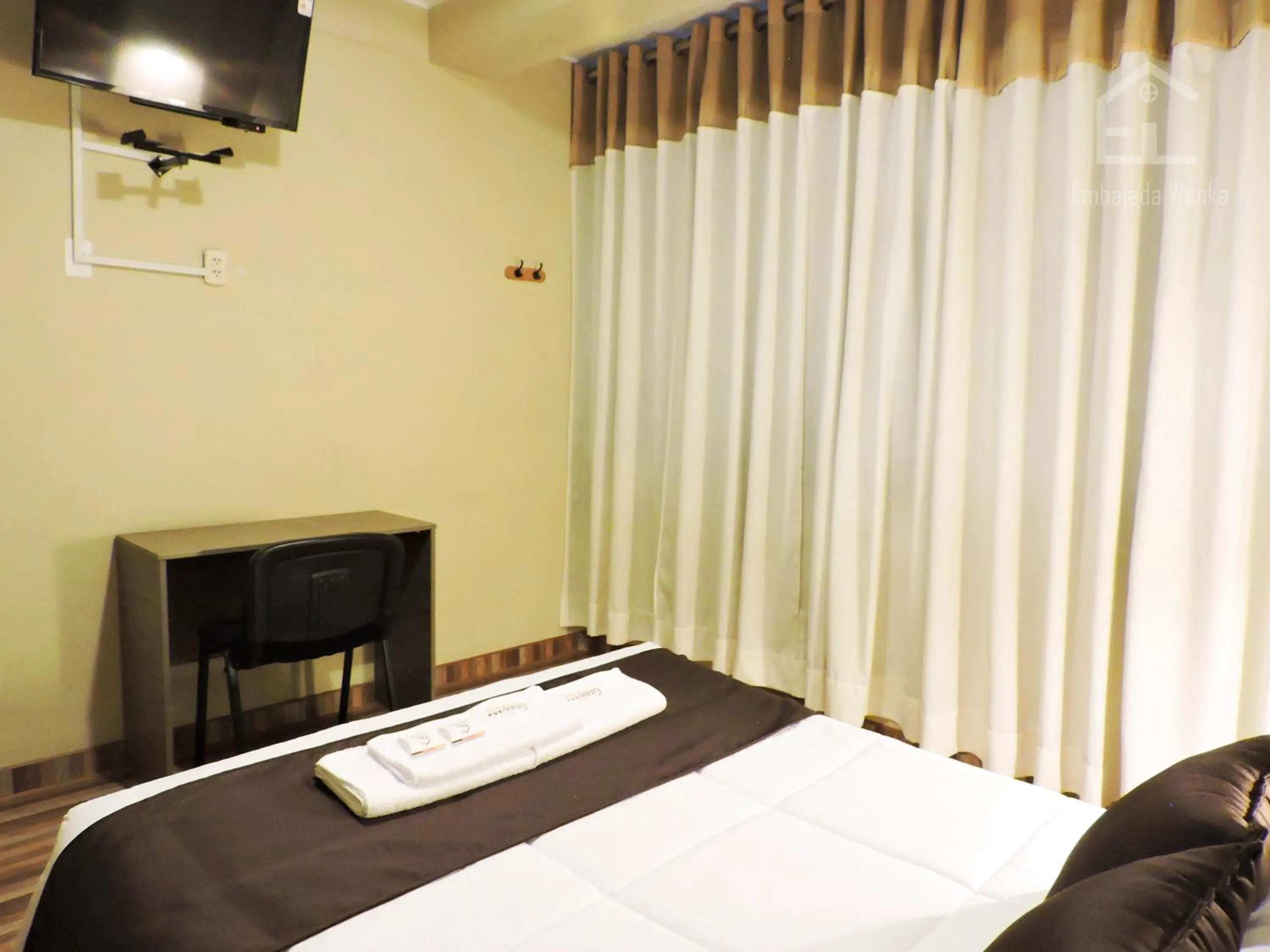 Photo of the whole room, Bed in EmbajadaWanka