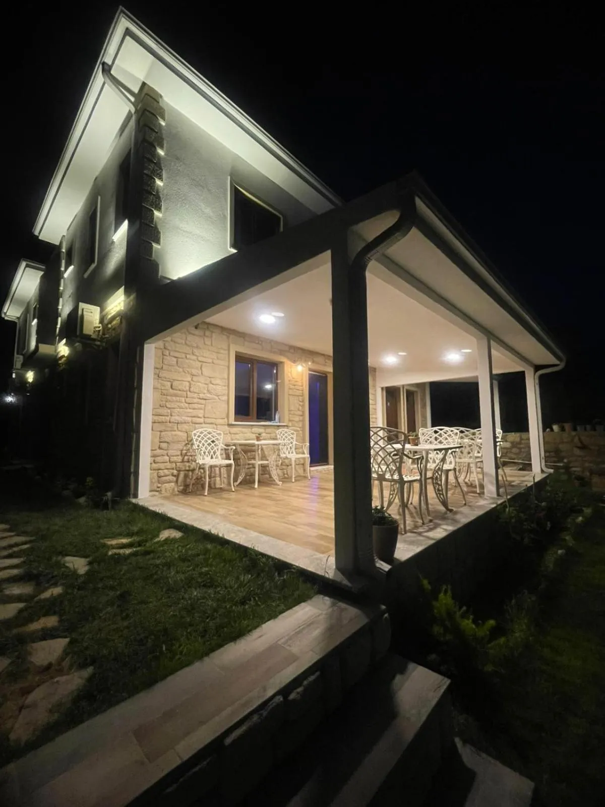 Kyla Kocadere Mansion