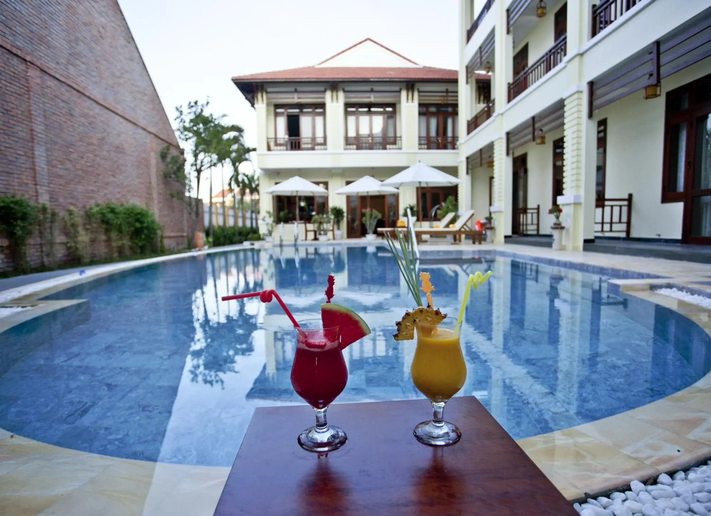Pool view in Hoi An TNT Villa Pool view in Hoi An TNT Villa