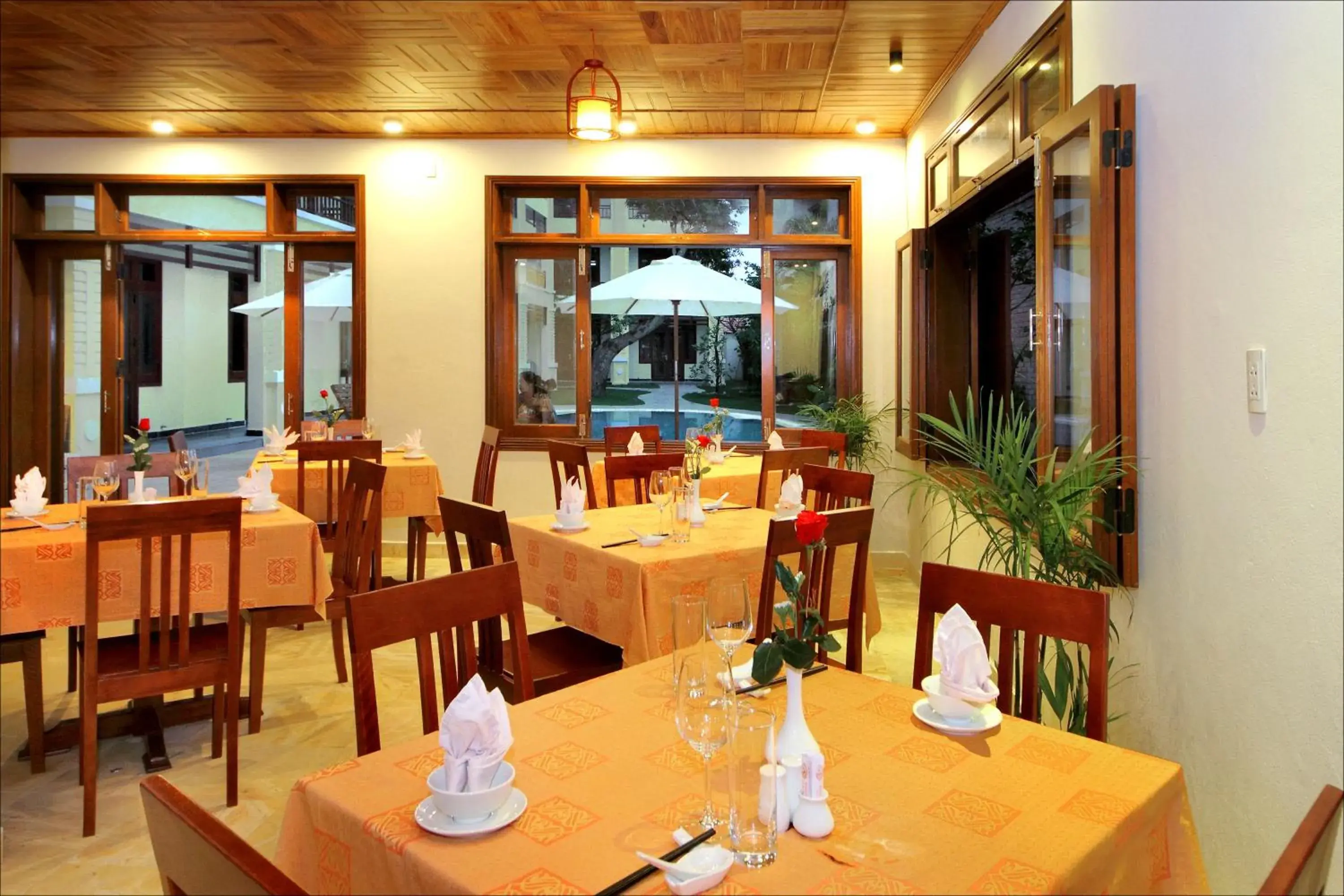 Restaurant/places to eat in Hoi An TNT Villa Restaurant/places to eat in Hoi An TNT Villa