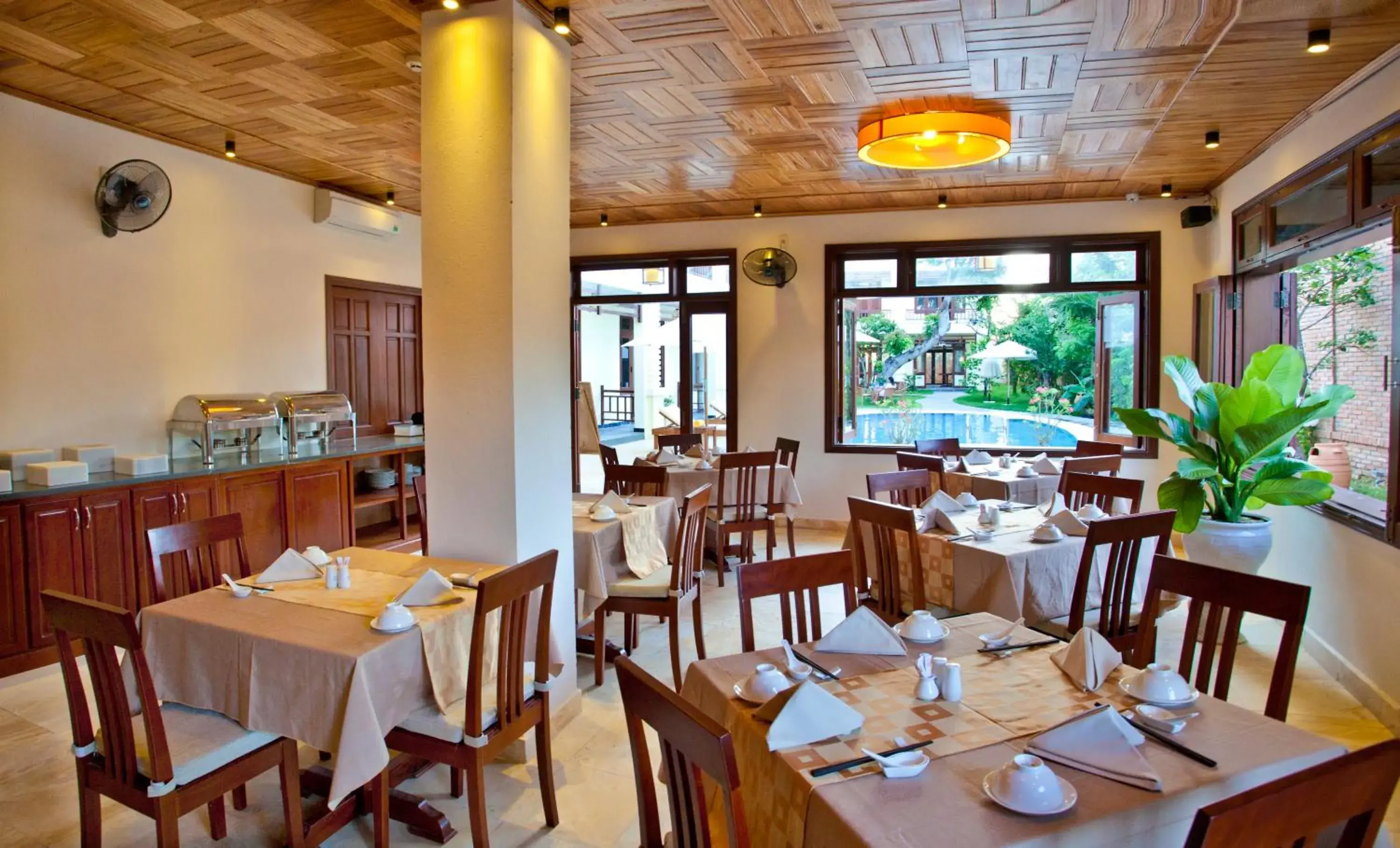 Restaurant/places to eat in Hoi An TNT Villa Restaurant/places to eat in Hoi An TNT Villa