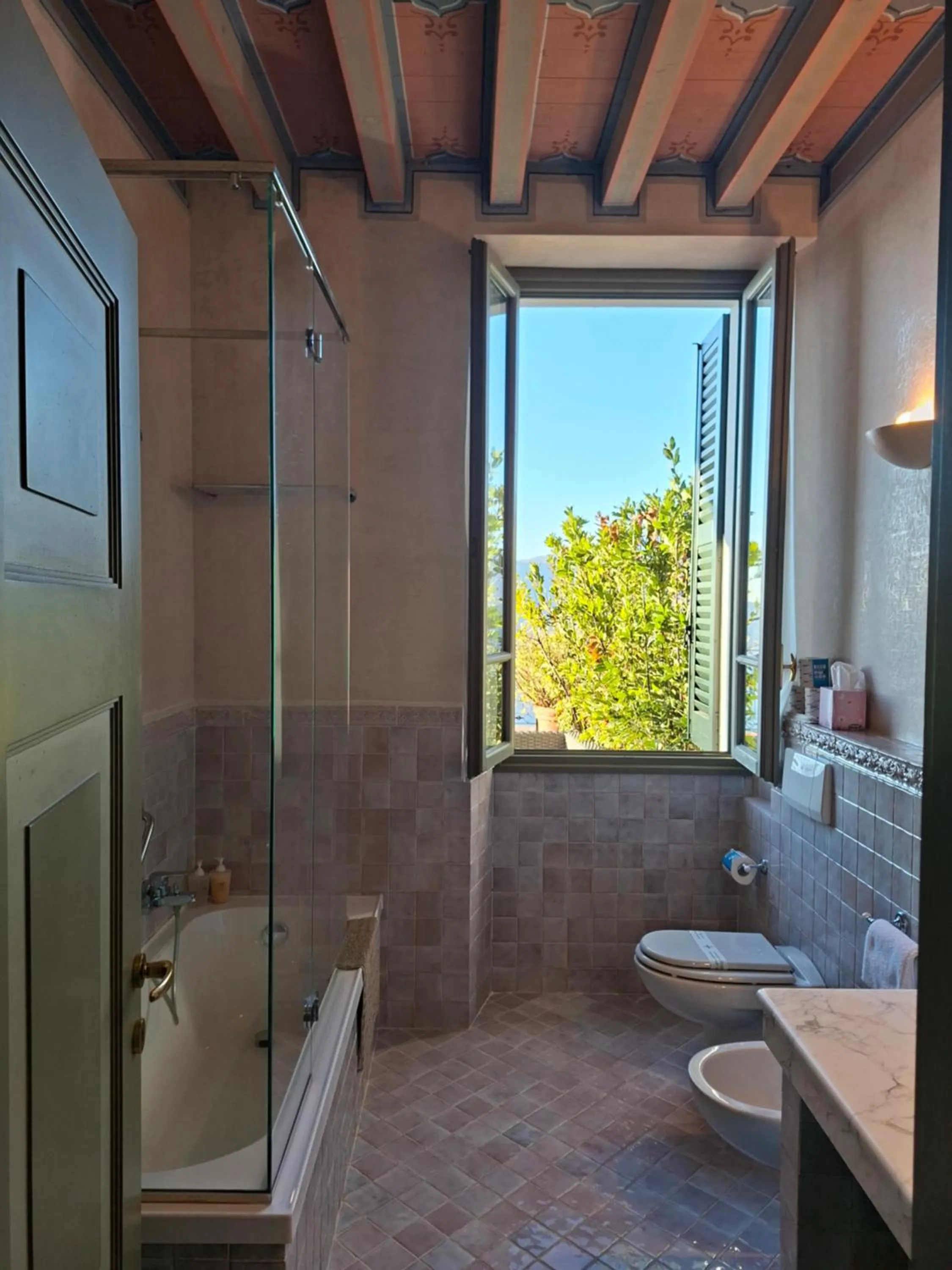 Bathroom in Relais I Due Roccoli