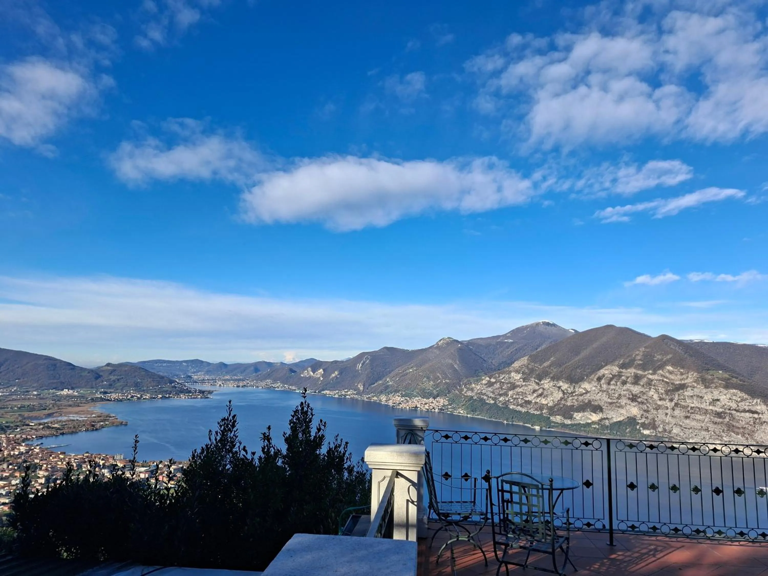 Lake view in Relais I Due Roccoli