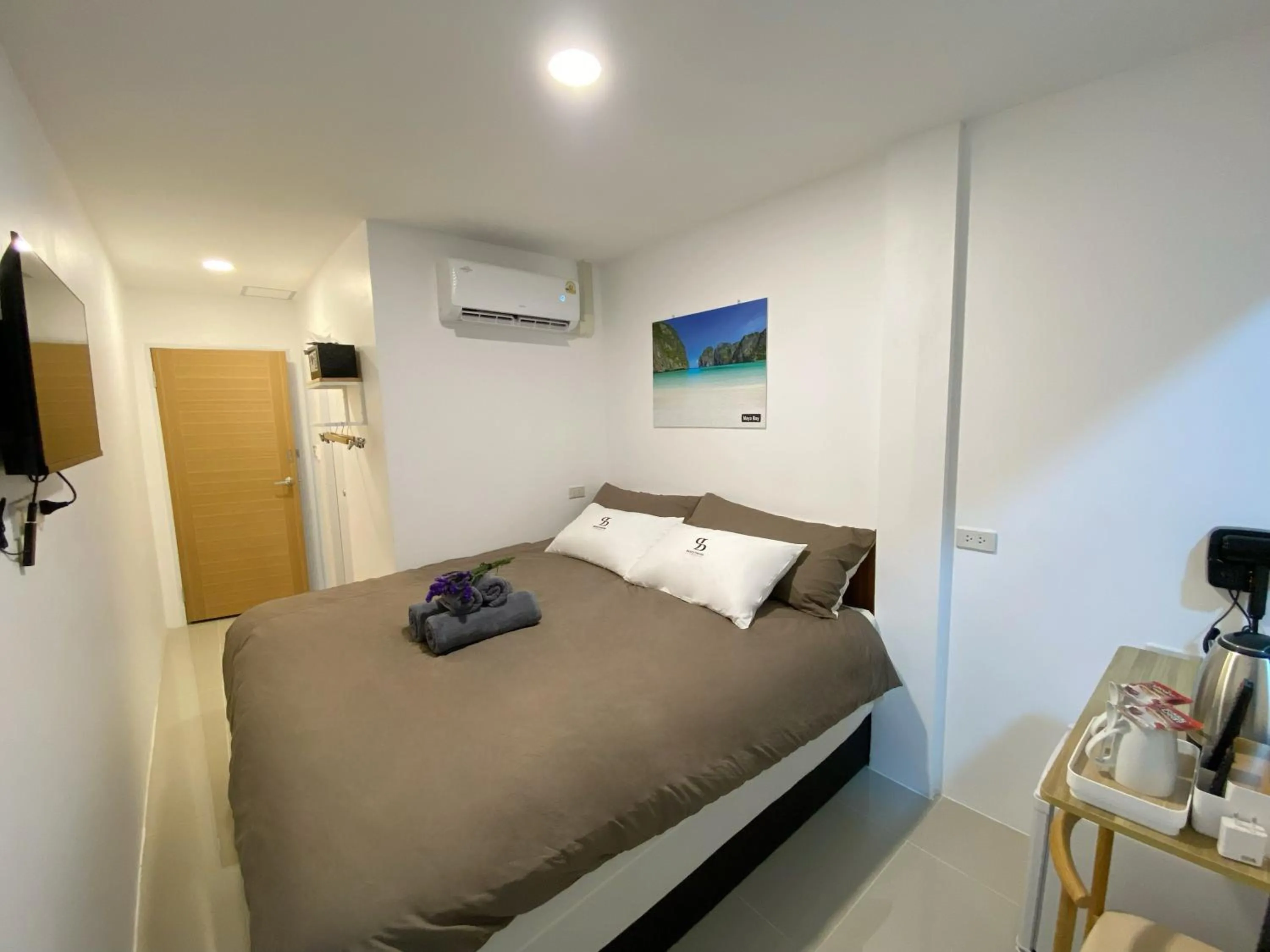 Bed in SJ Beach House Patong