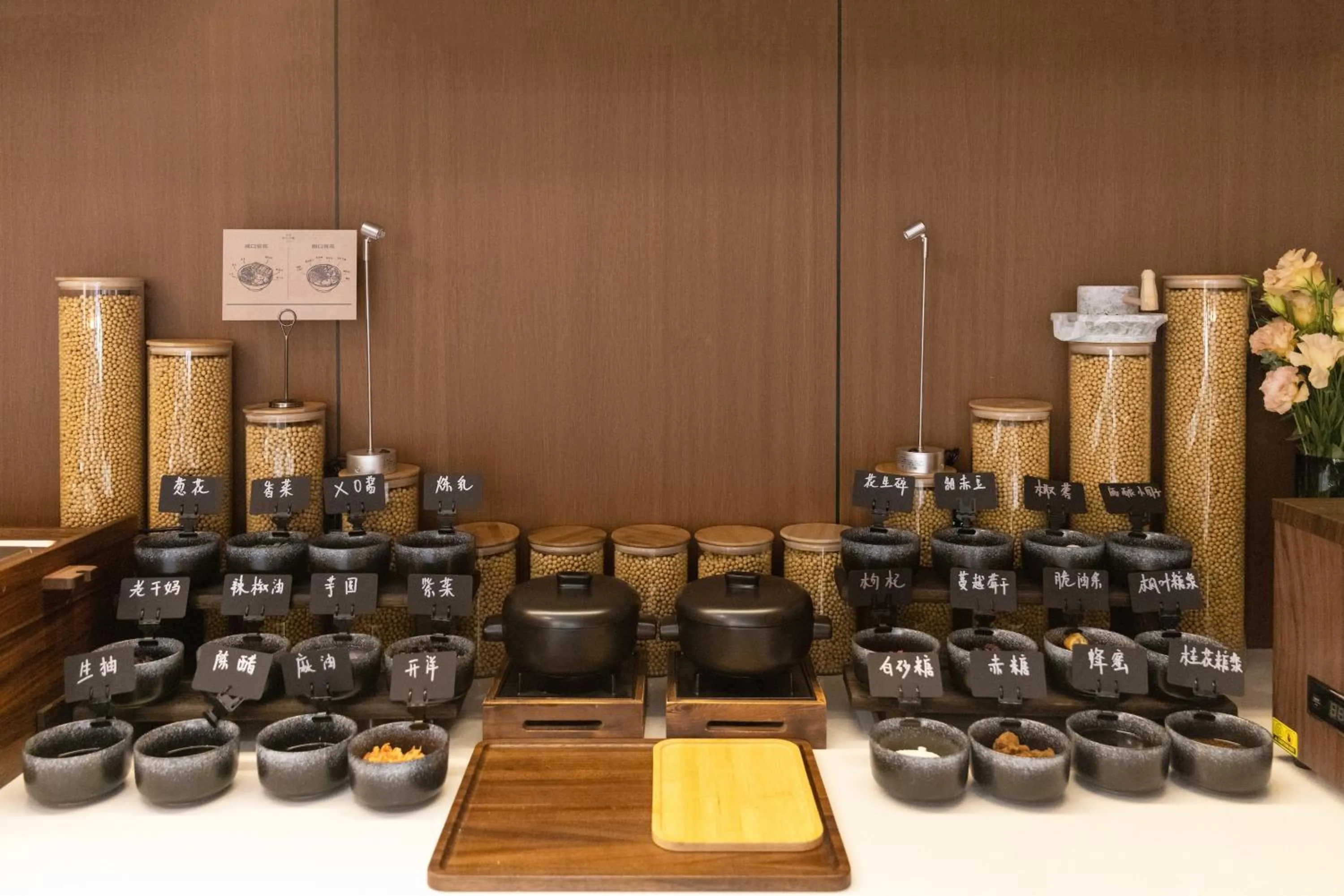 Breakfast in Atour Hotel Hangzhou Xiaoshan Airport Airport Town