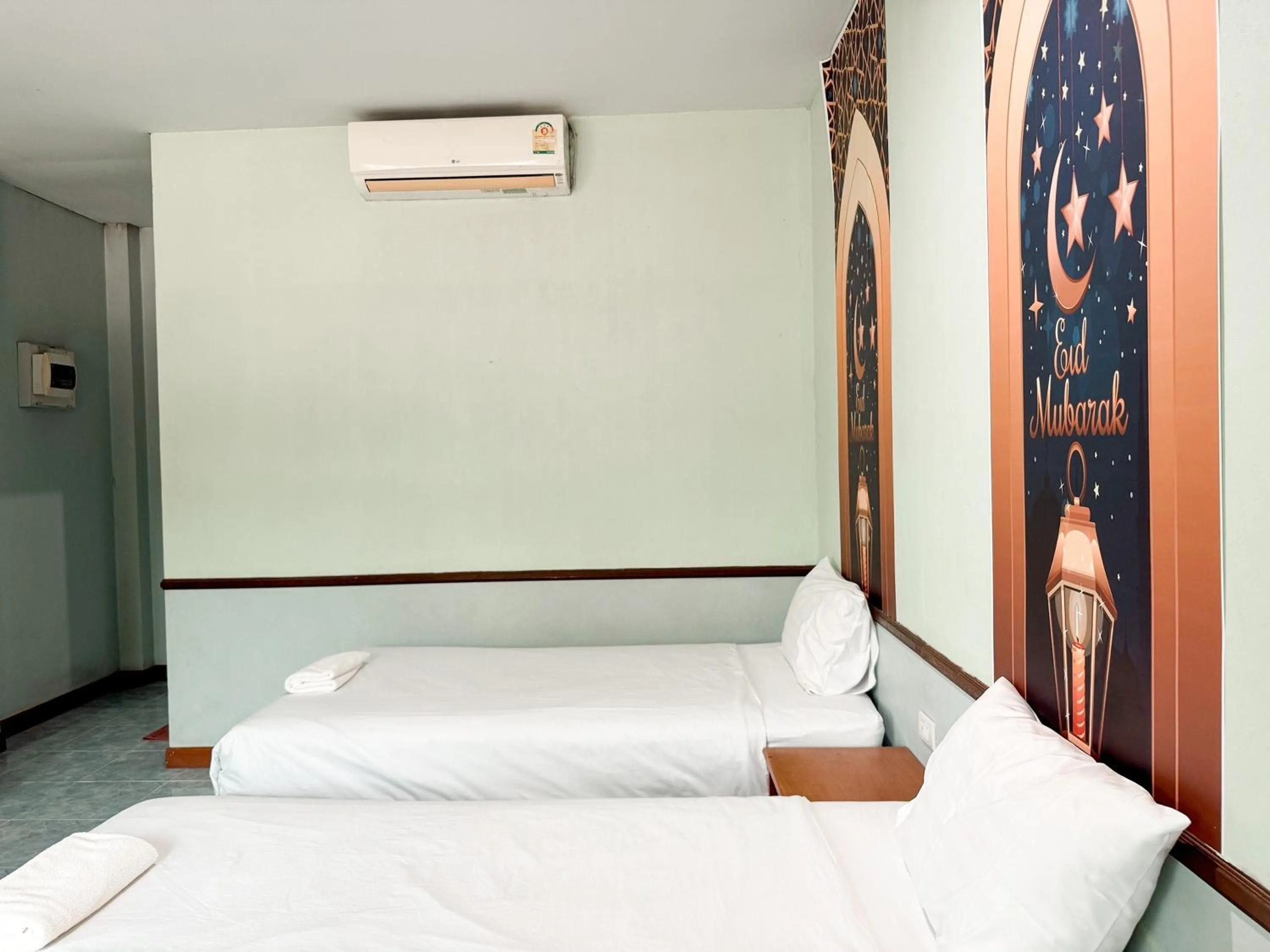 Bed in The Northern View Hotel