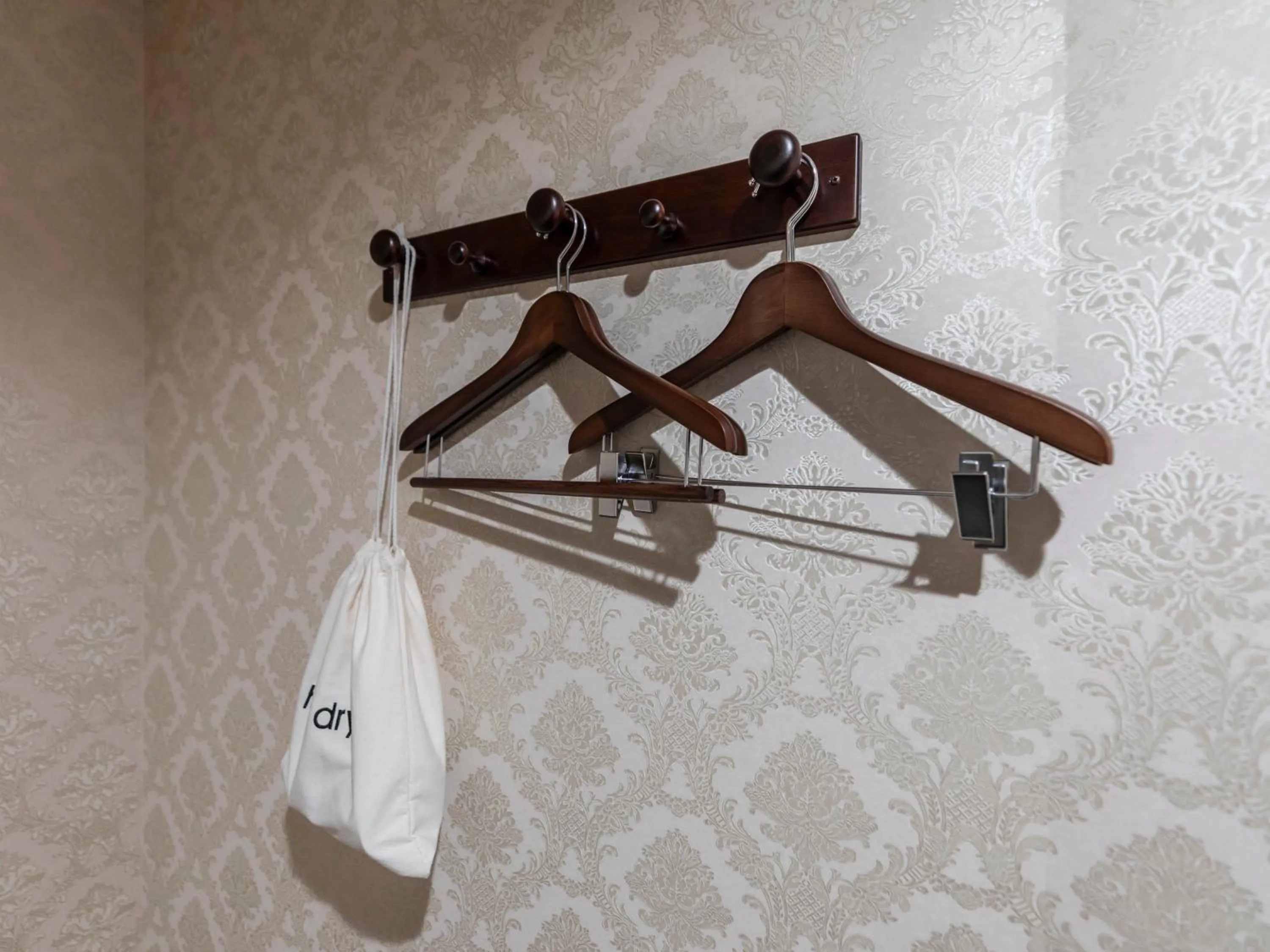 Photo of the whole room in Business Hotel Awaikeda Eleven 2