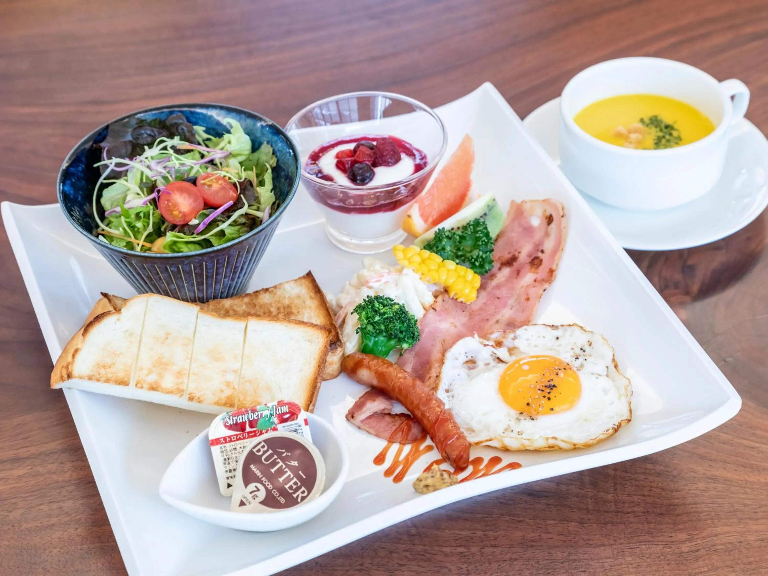 Food in Business Hotel Awaikeda Eleven 2