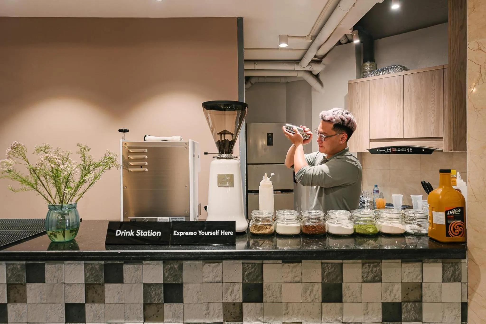 Coffee/tea facilities in An Nguyen Lakeside Residence