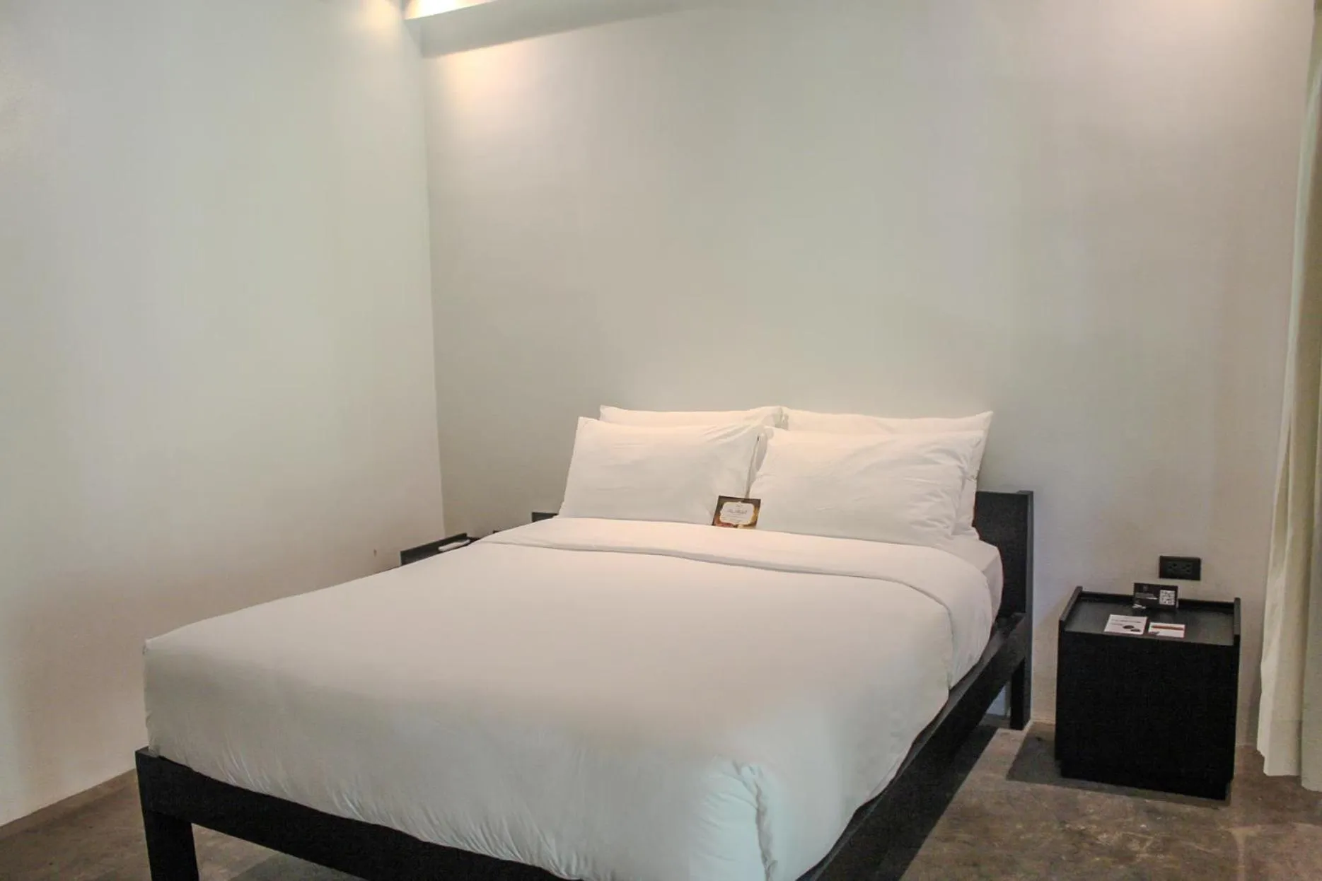 Bed in The Henry Resort Siargao at Kermit