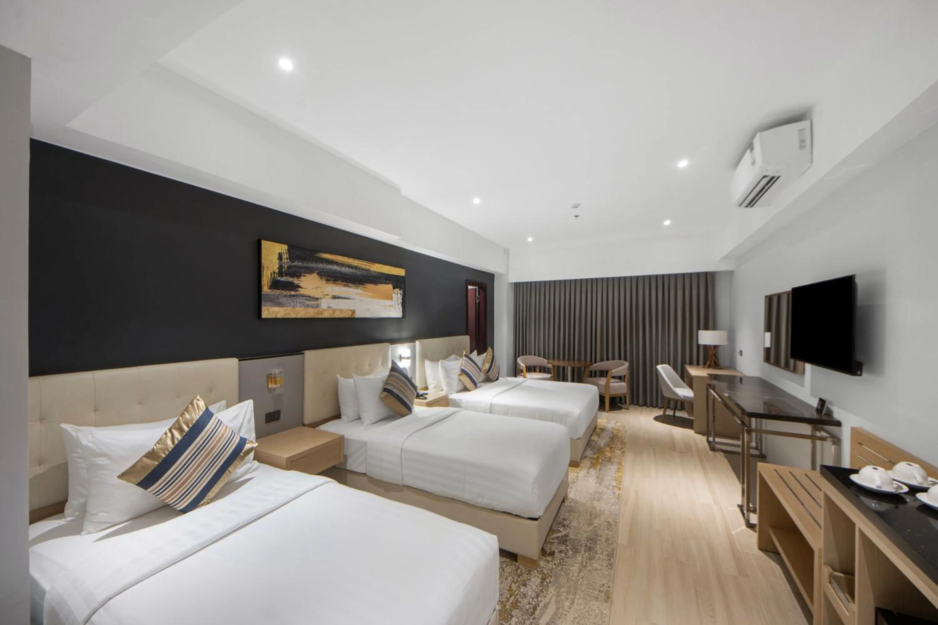 TV and multimedia, Bed in Amarah Hotel