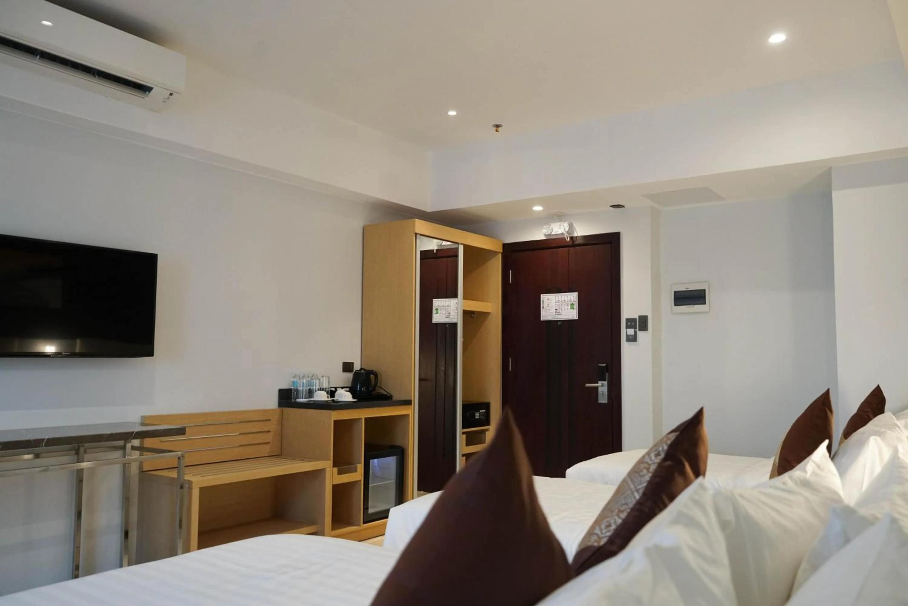 TV and multimedia, Bed in Amarah Hotel