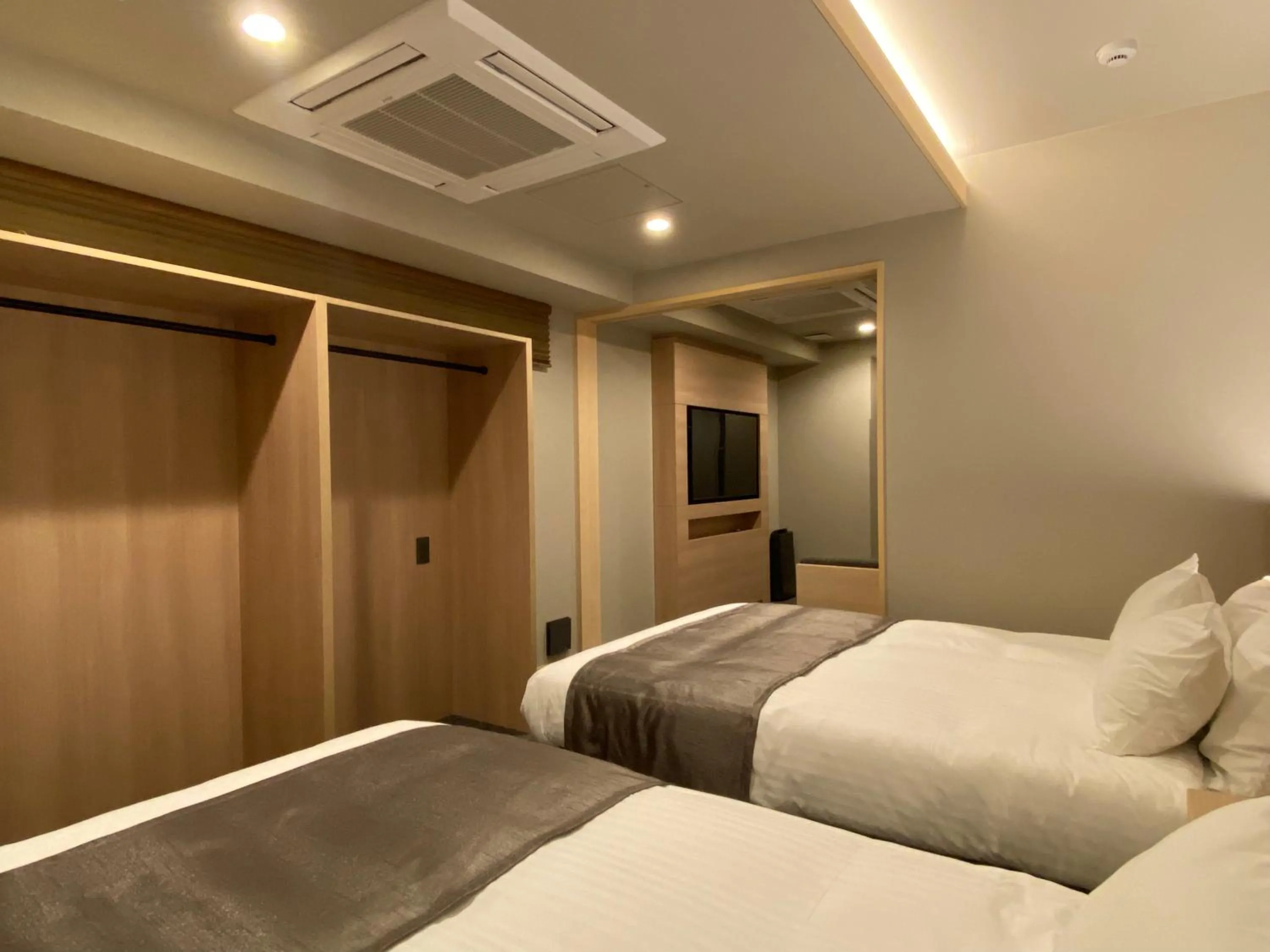 Bed in Premium Apart MONday KYOTO GOJO