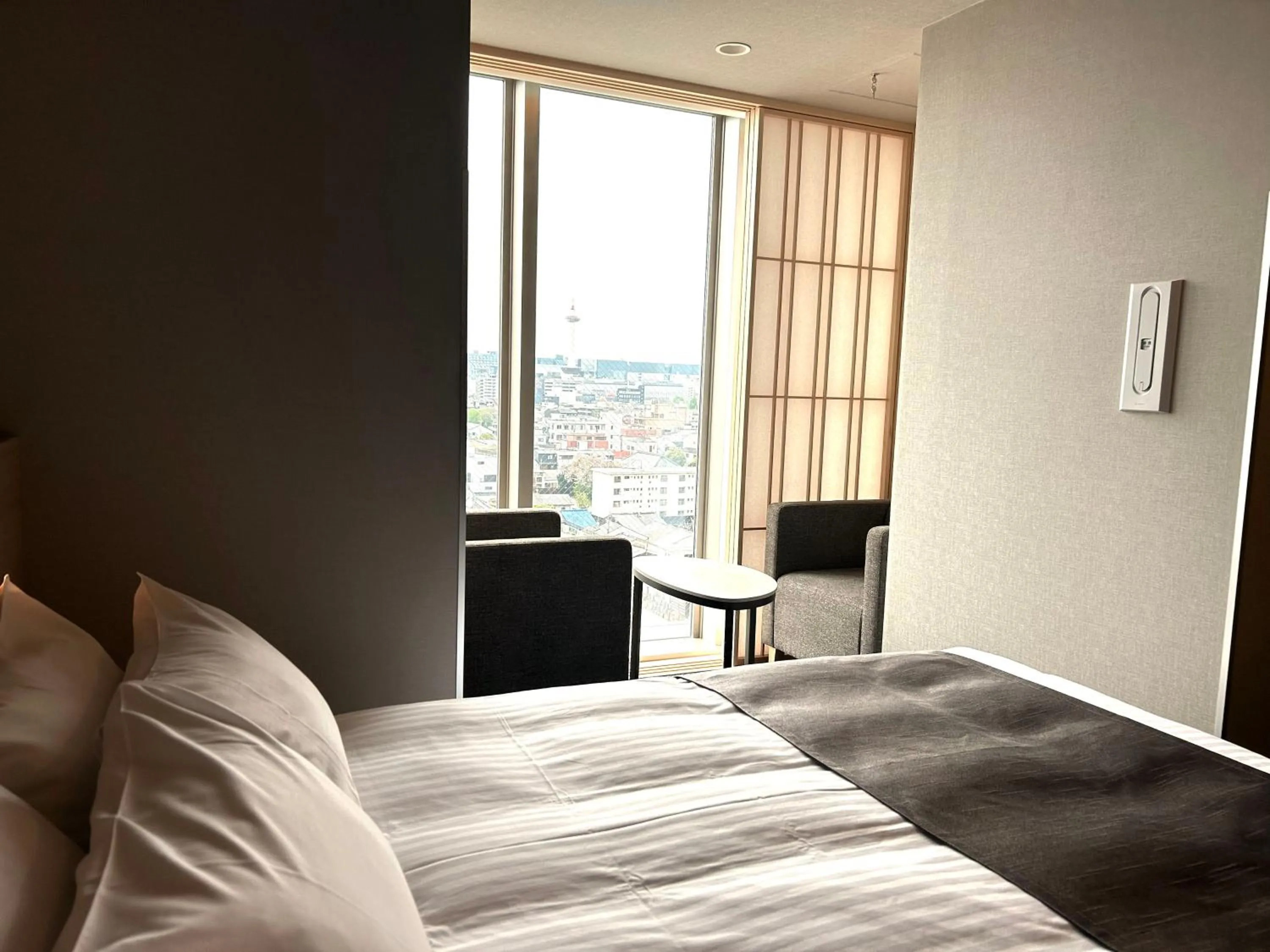 Bed in Premium Apart MONday KYOTO GOJO