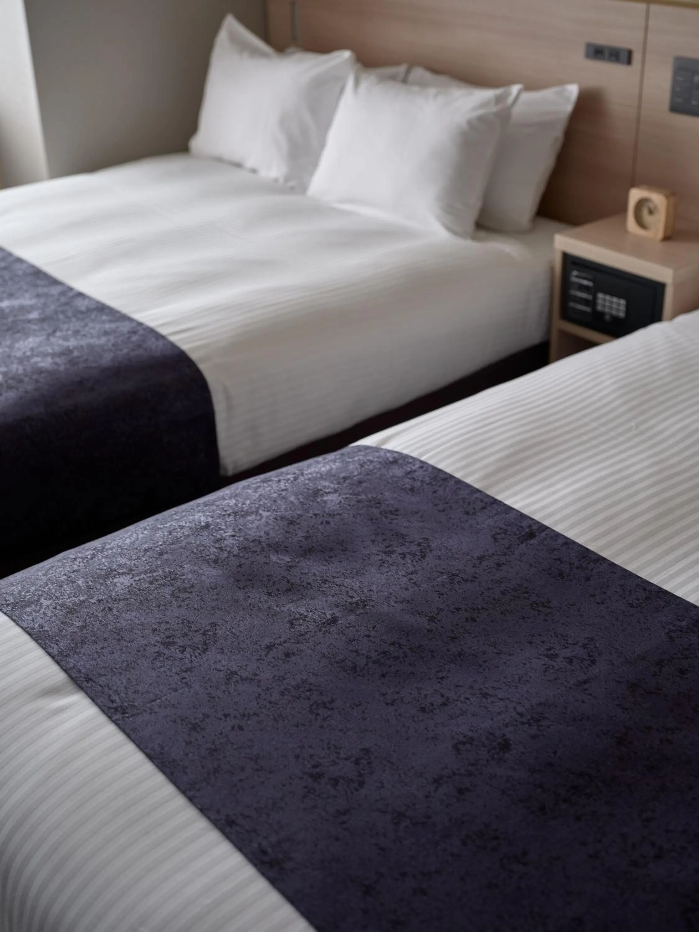 Bed in Premium Apart MONday KYOTO GOJO