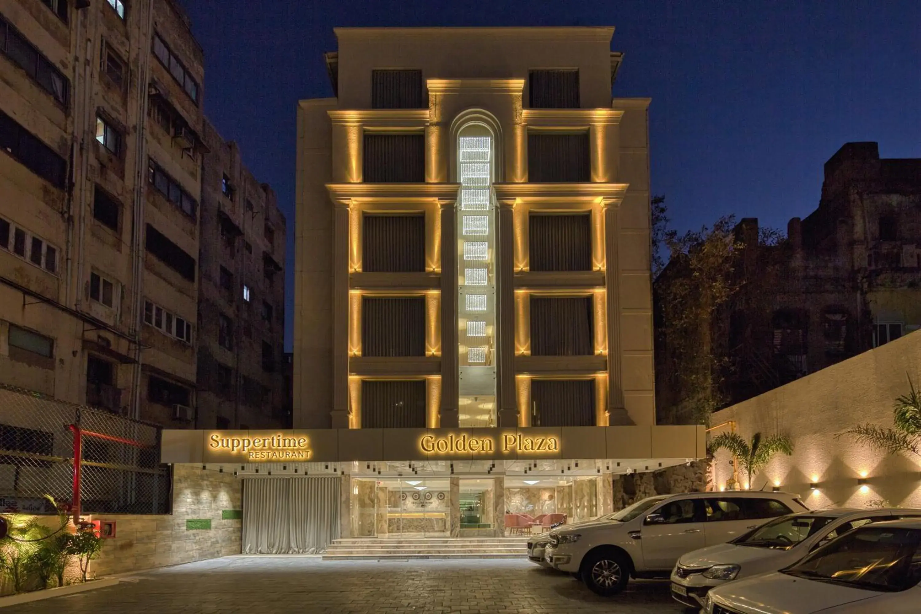 Golden Plaza Golden Plaza