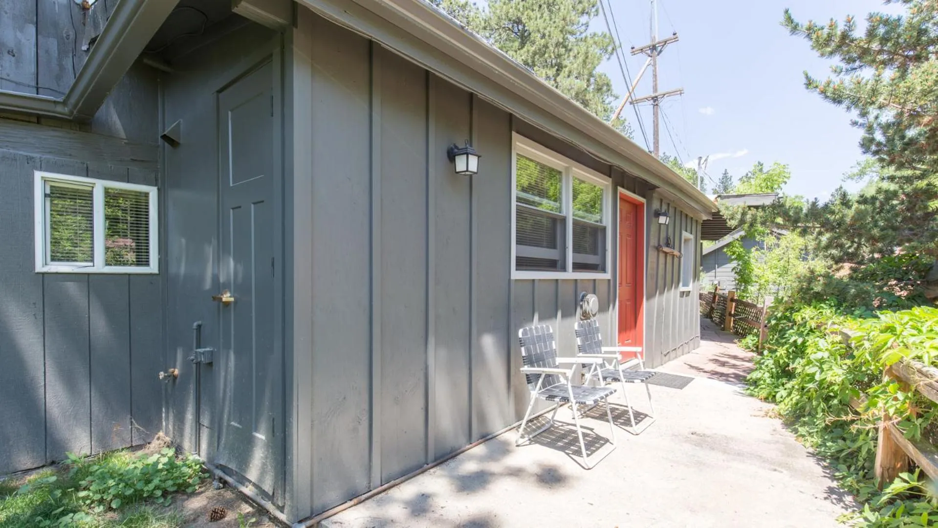 Property building in A-Lodge Boulder