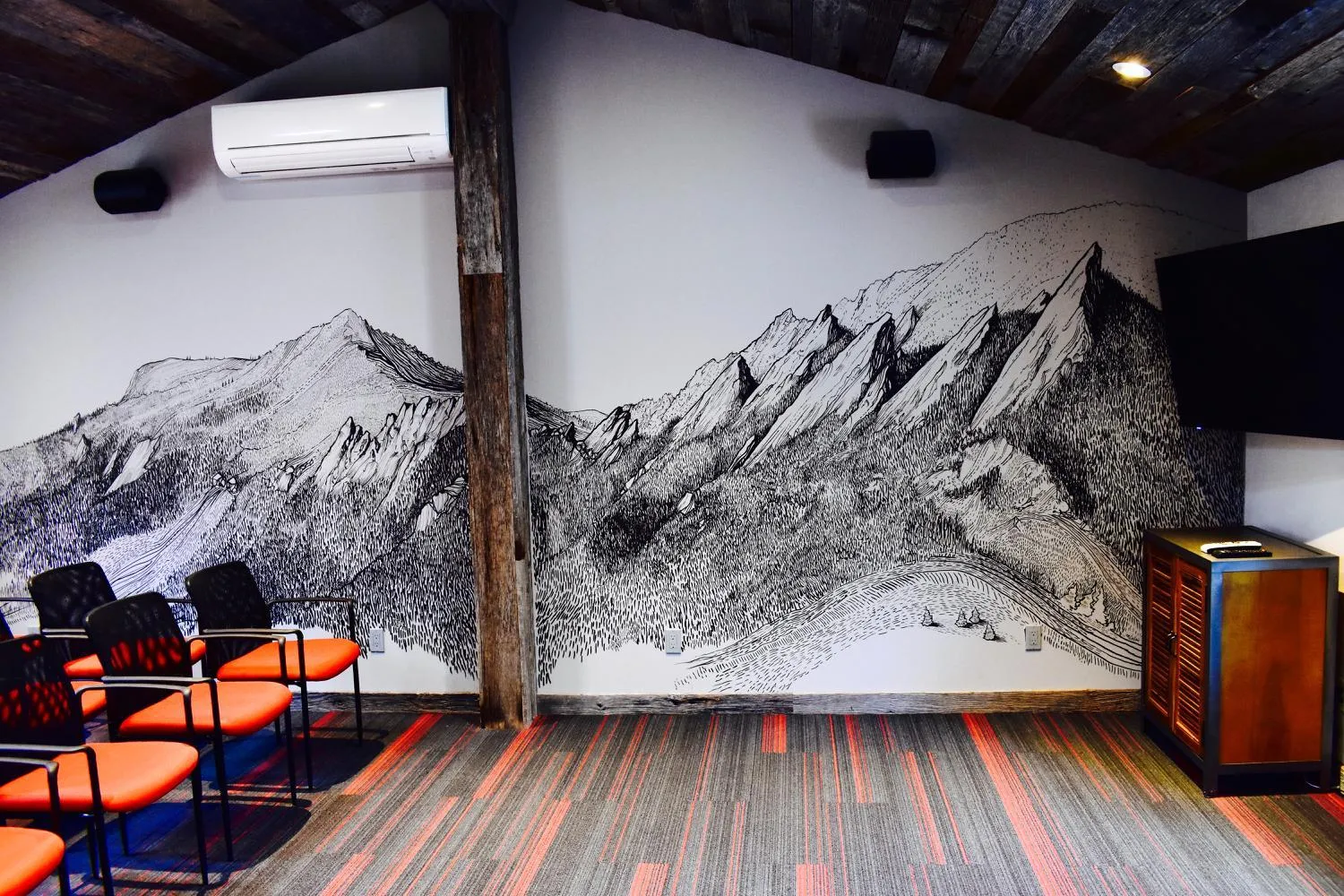 Meeting/conference room in A-Lodge Boulder
