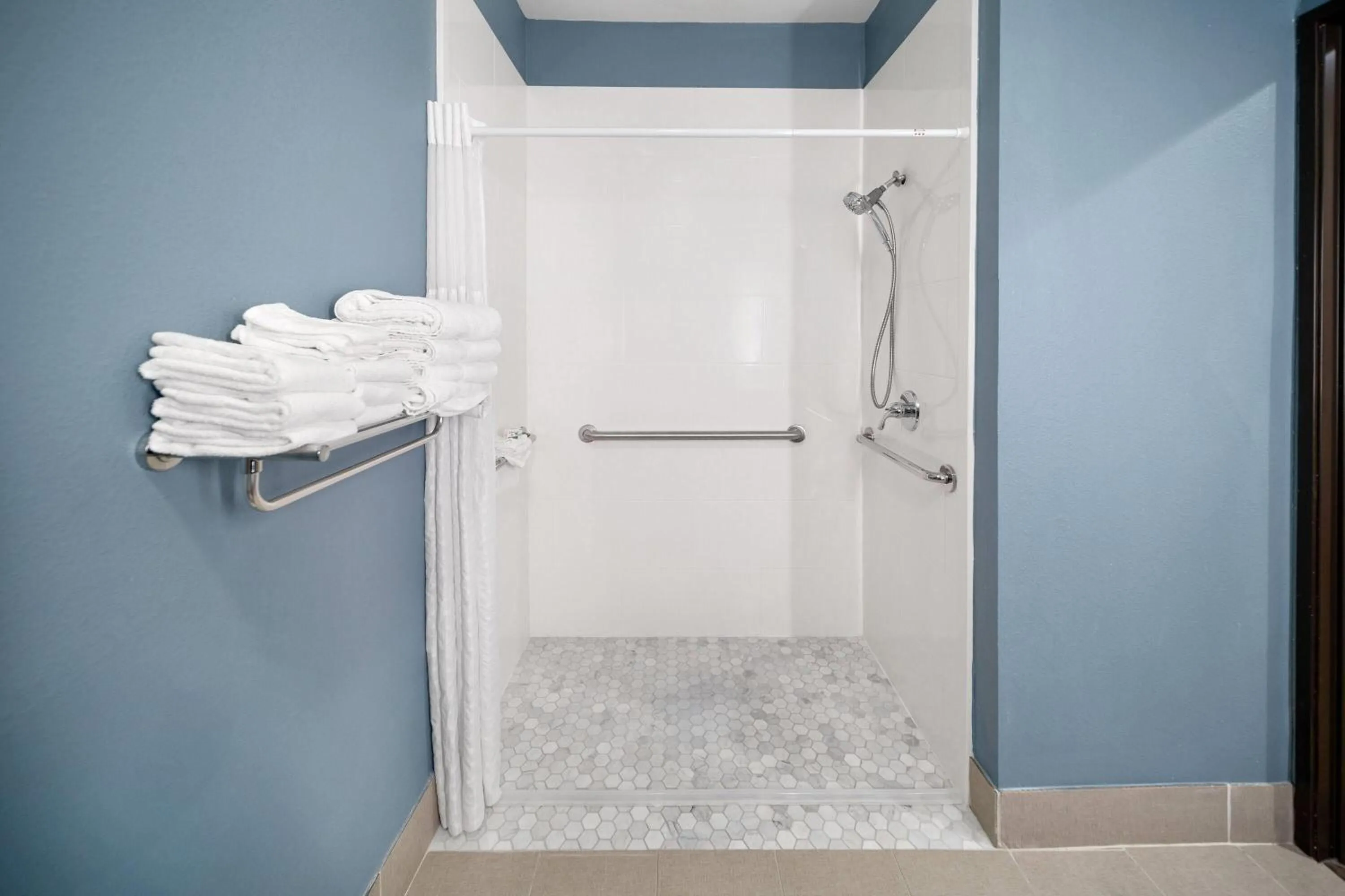 Shower in Hawthorn Extended Stay by Wyndham College Station South