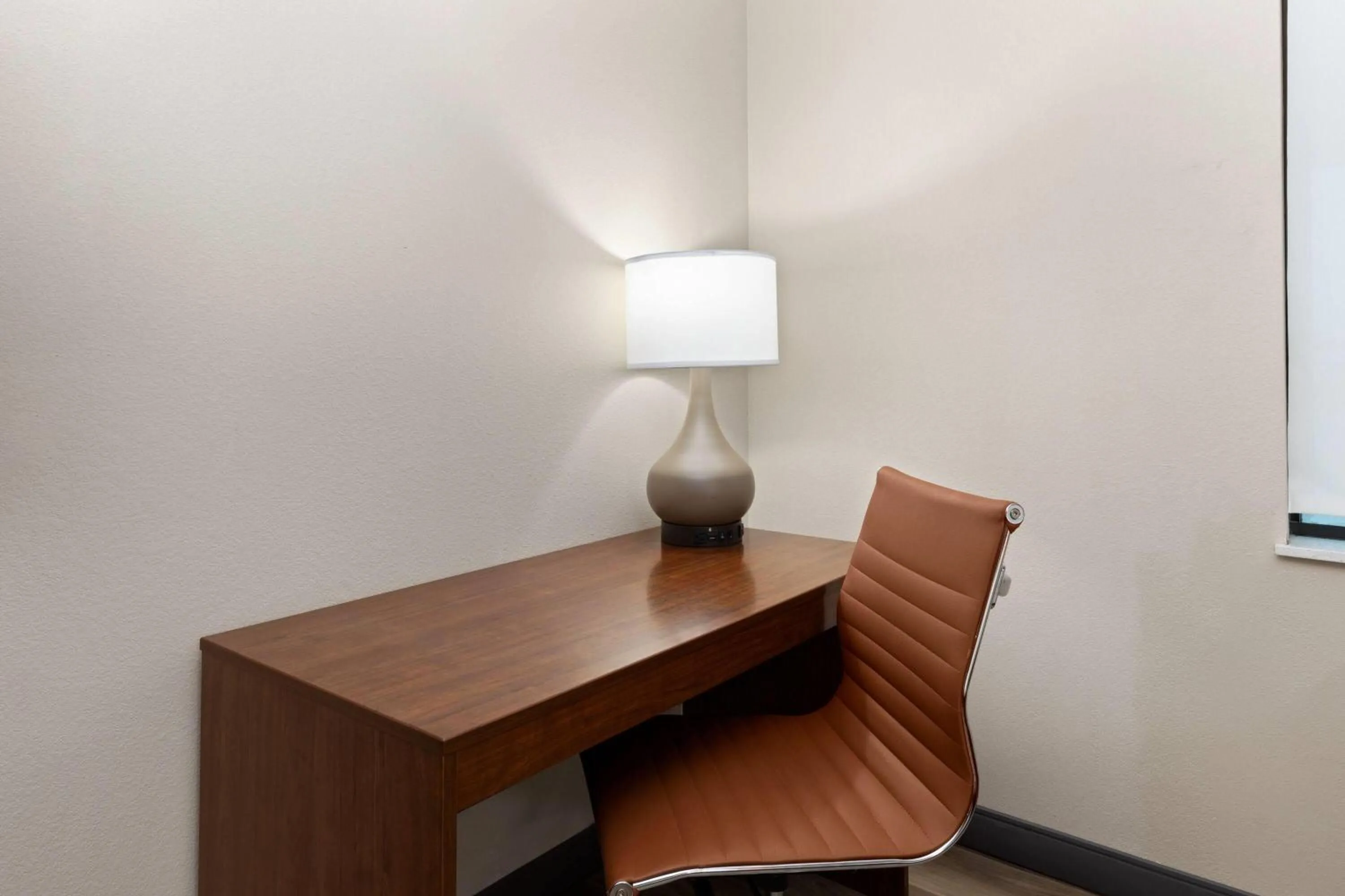 Photo of the whole room in Hawthorn Extended Stay by Wyndham College Station South