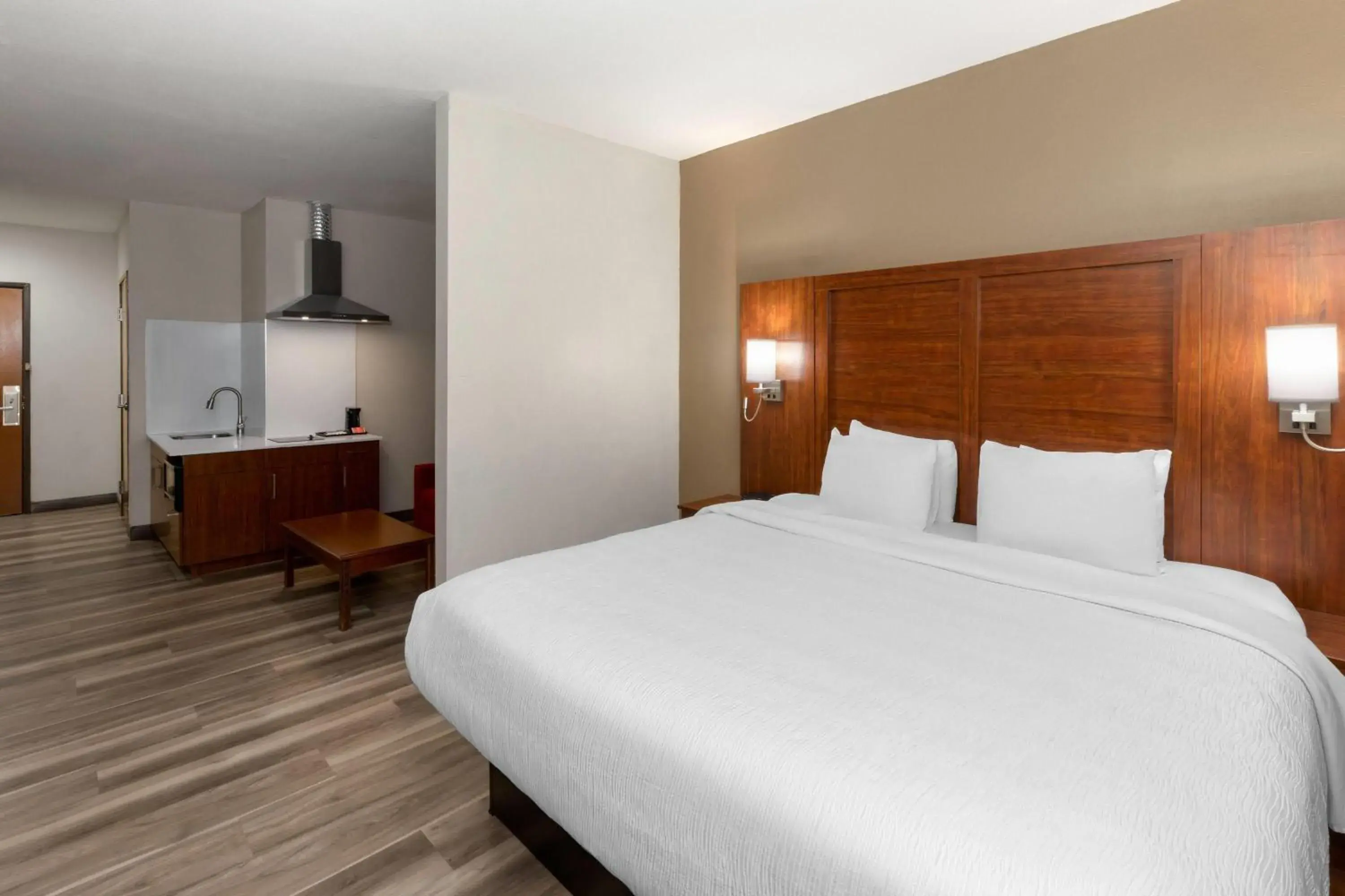 Photo of the whole room, Bed in Hawthorn Extended Stay by Wyndham College Station South Photo of the whole room, Bed in Hawthorn Extended Stay by Wyndham College Station South