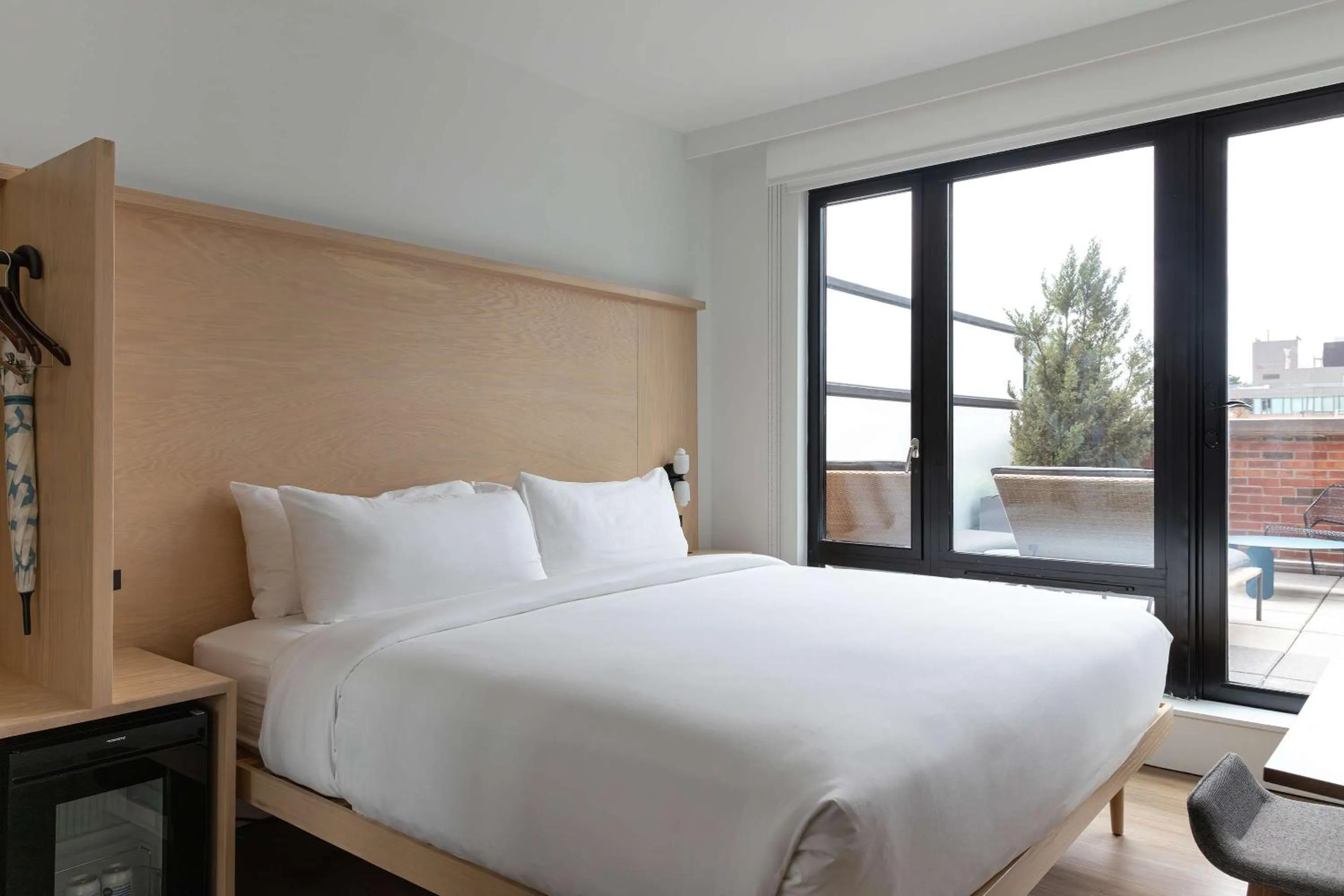 Bedroom, Bed in Arlo SoHo