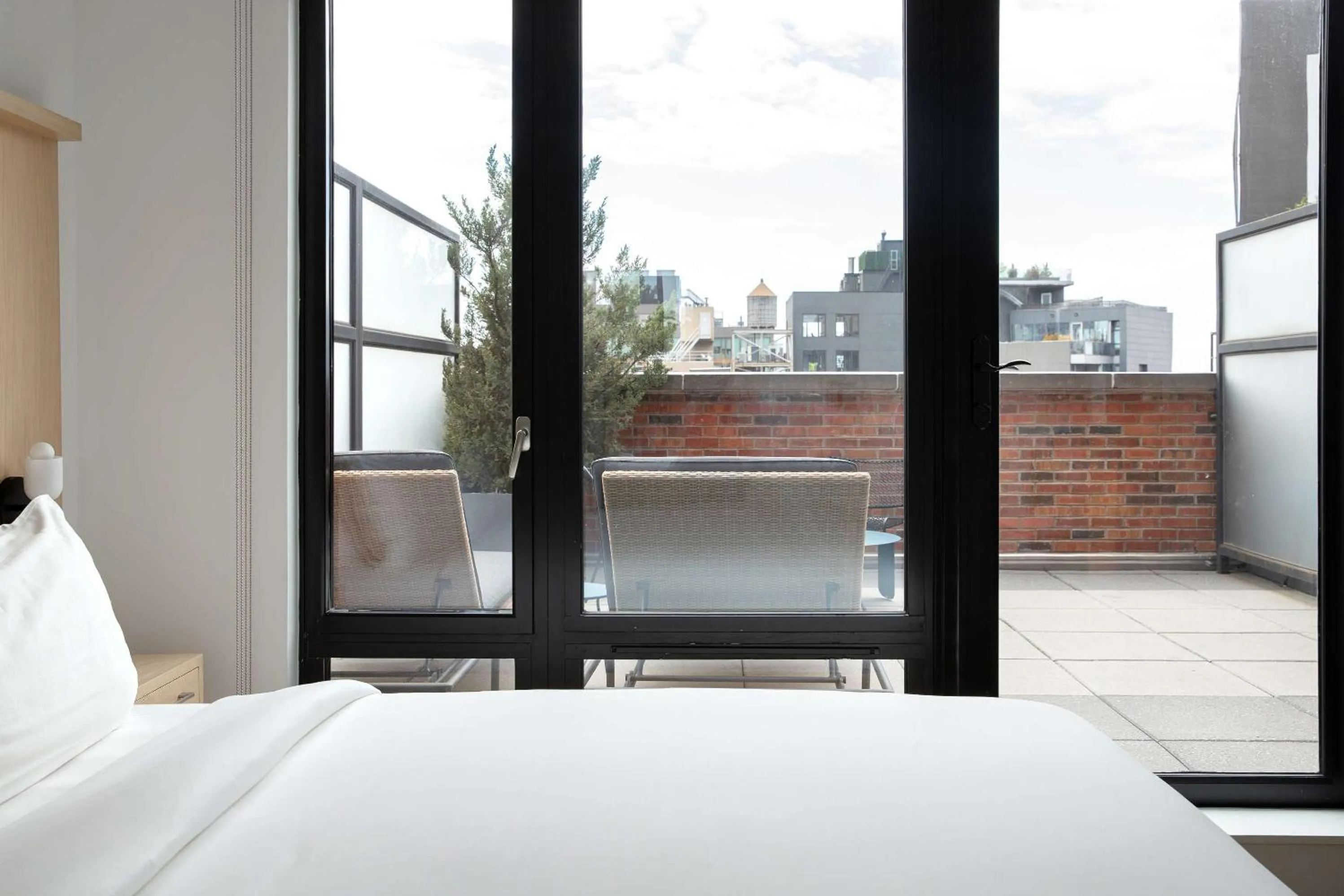 View (from property/room), Bed in Arlo SoHo