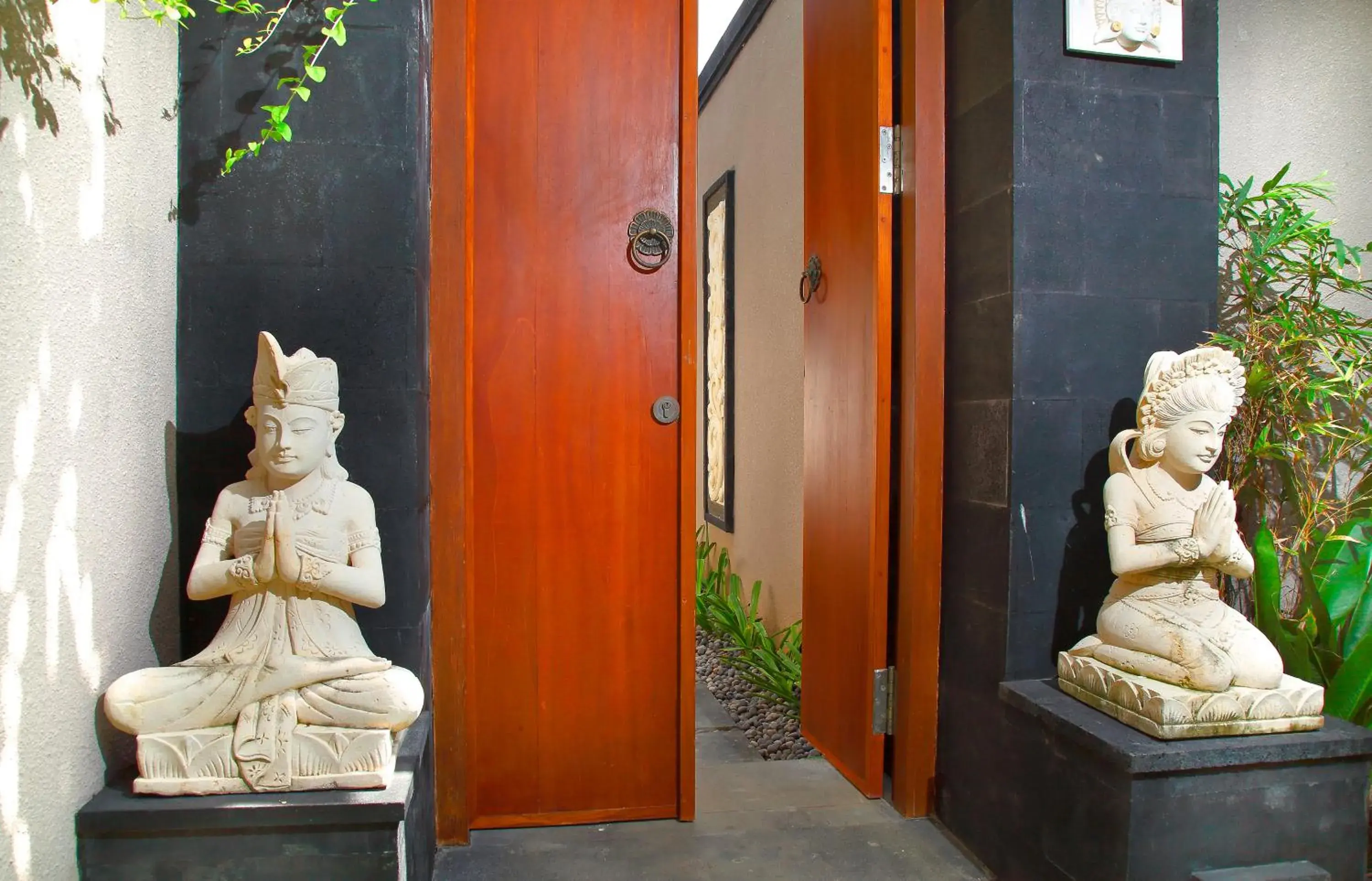 Decorative detail in The Banyumas Suite Villa Legian Decorative detail in The Banyumas Suite Villa Legian