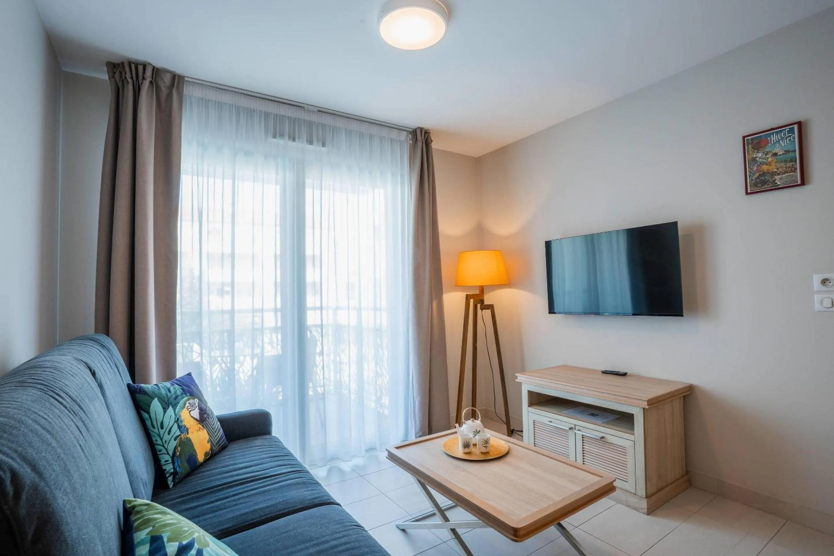 Bedroom in Zenitude Quality Aparthotel Nice