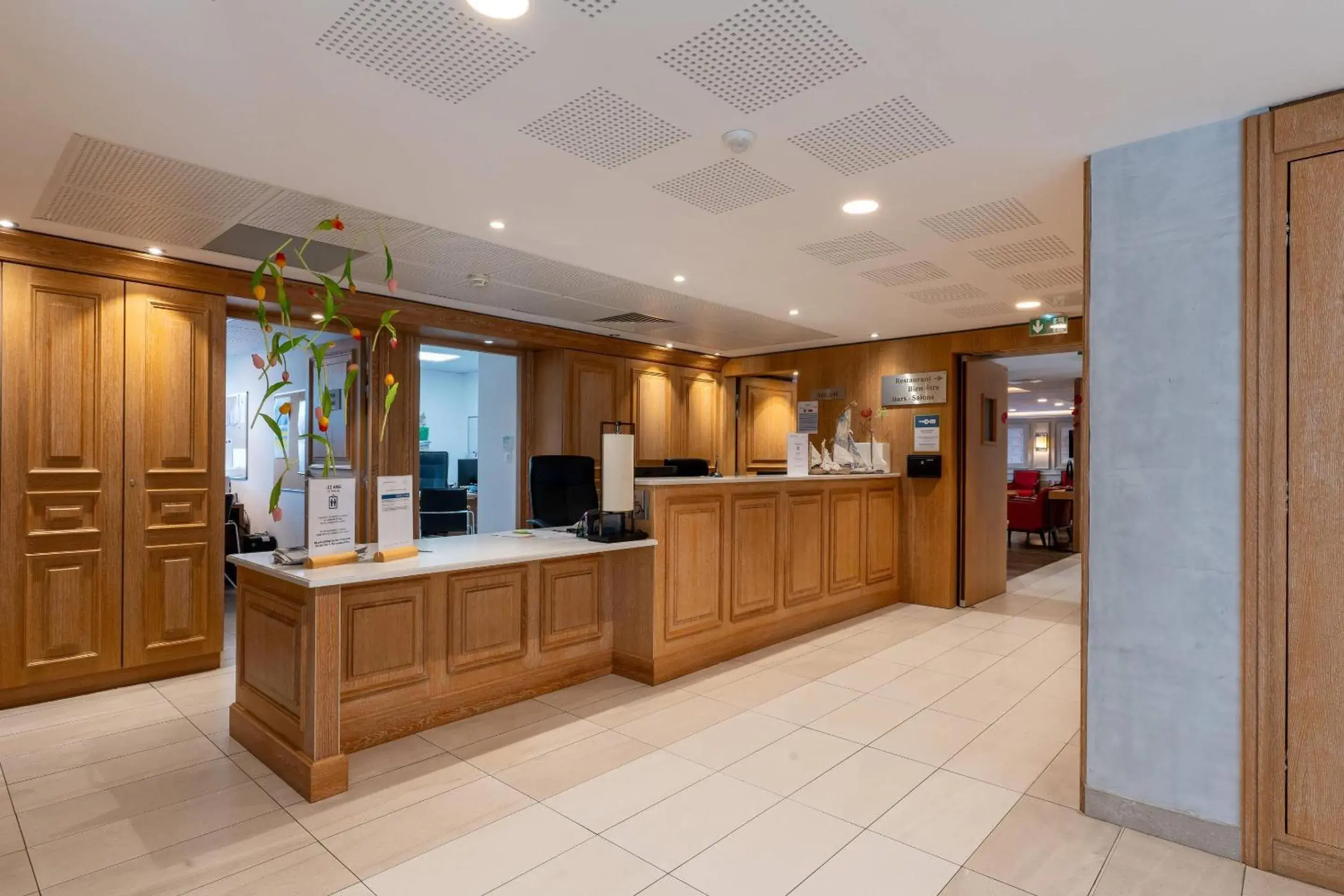 Lobby or reception in Zenitude Quality Aparthotel Nice Lobby or reception in Zenitude Quality Aparthotel Nice