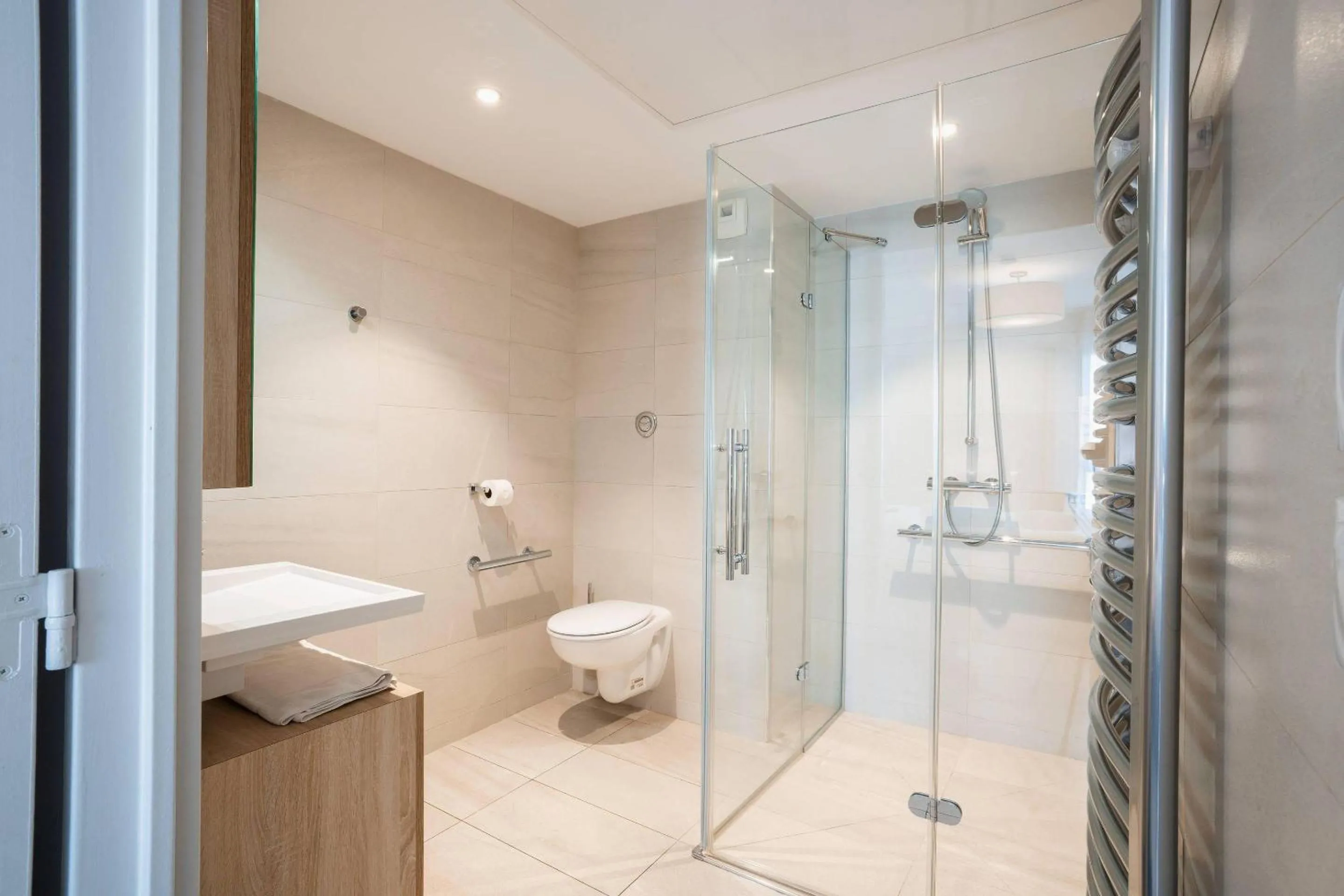 Bedroom in Zenitude Quality Aparthotel Nice