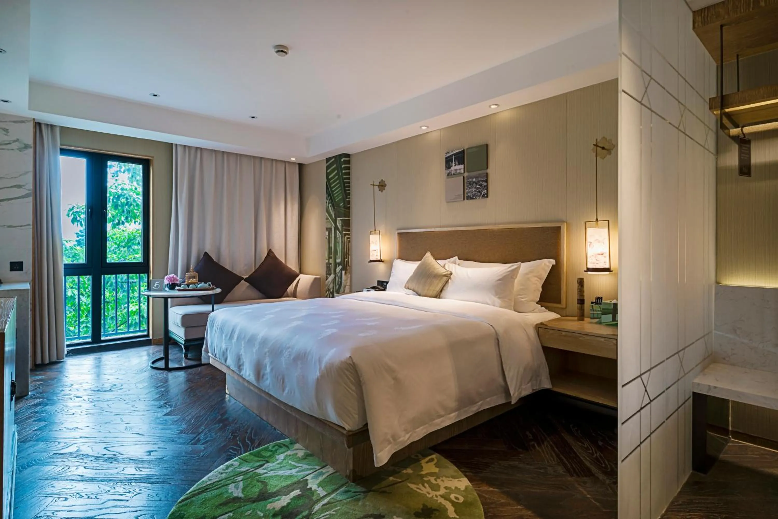 Bed in LN Hotel Five