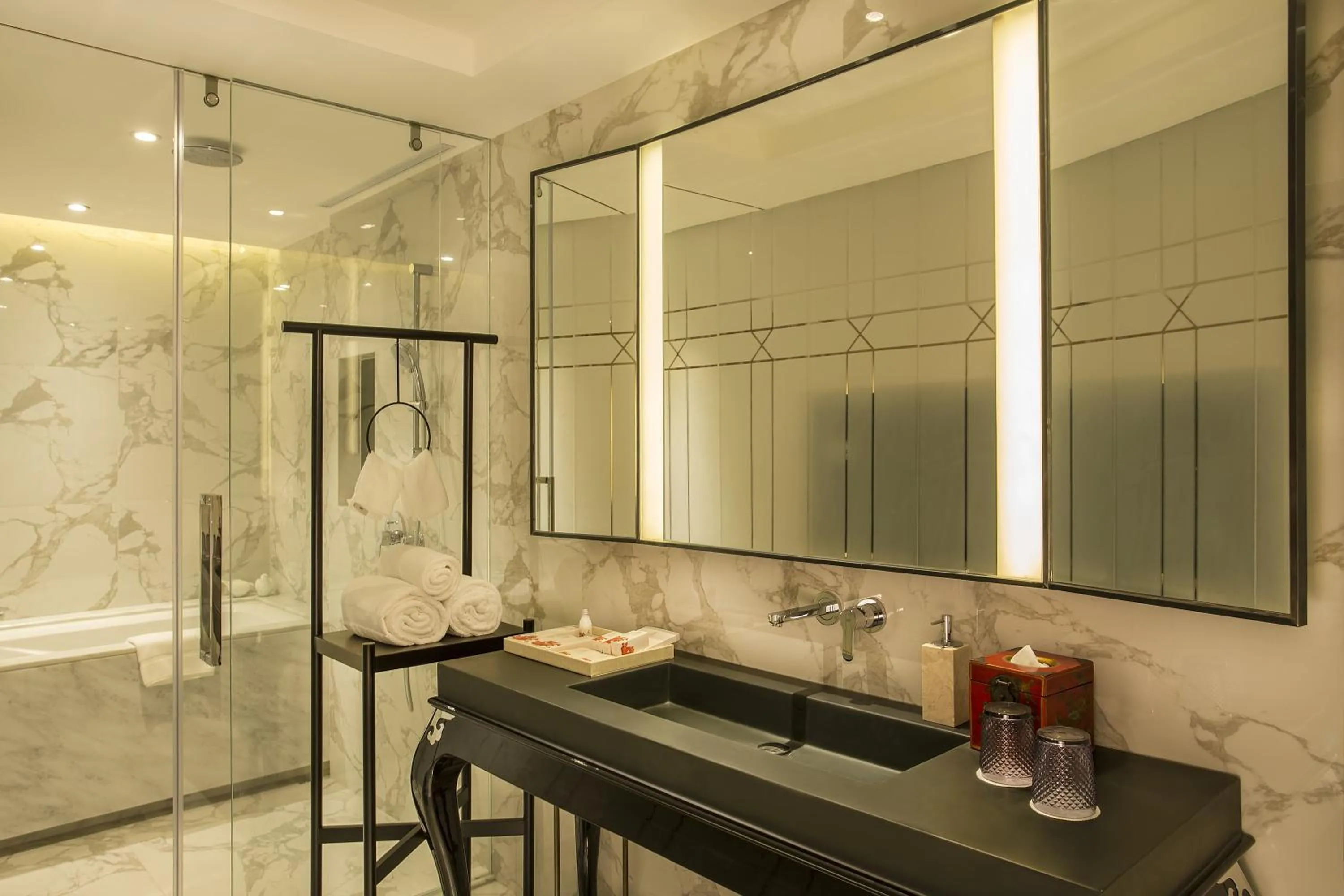 Bathroom in LN Hotel Five