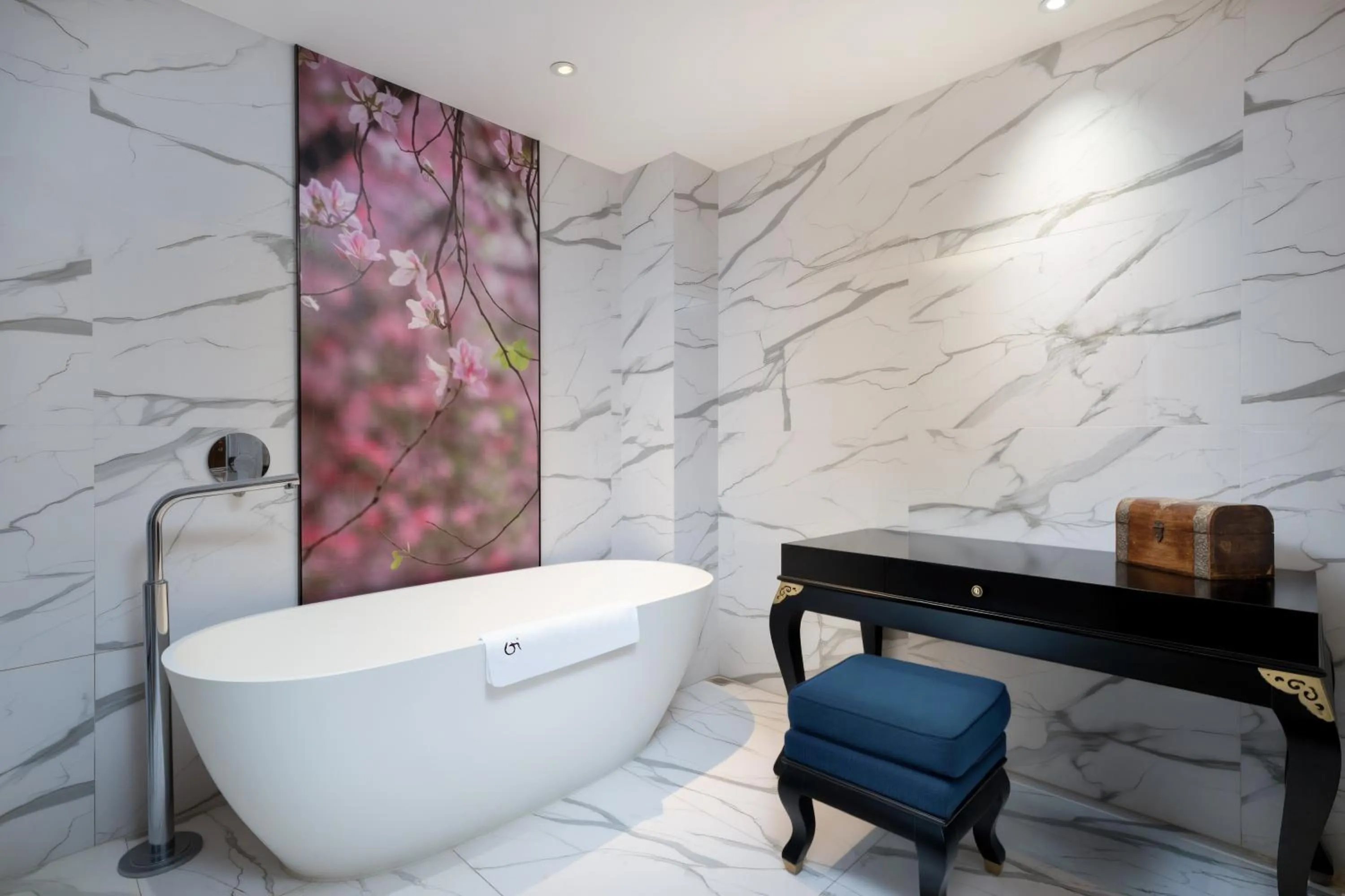 Bathroom in LN Hotel Five