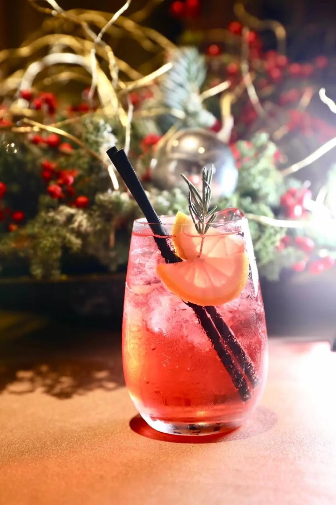 Lounge or bar in LN Hotel Five