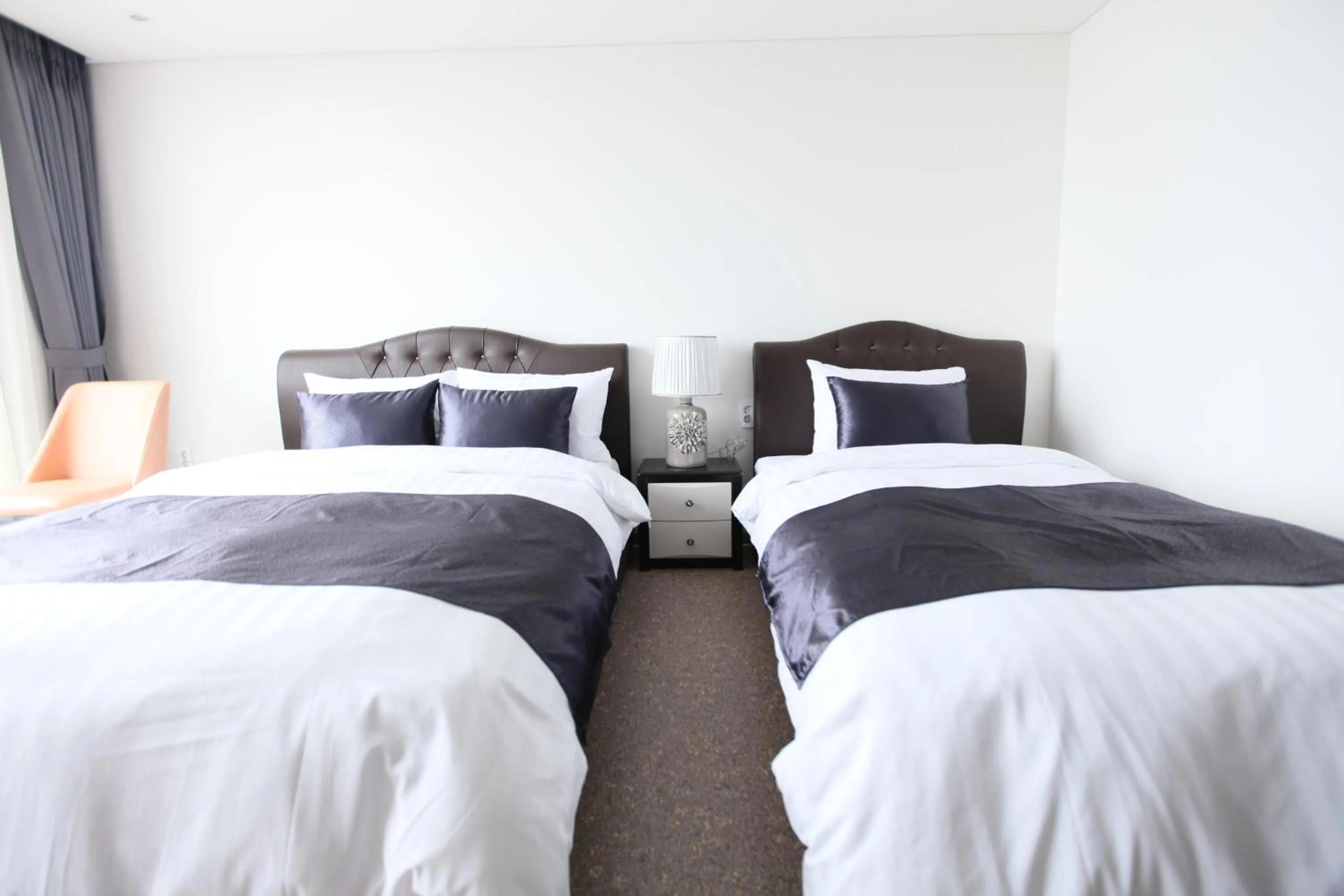 Bedroom in Eins Hotel