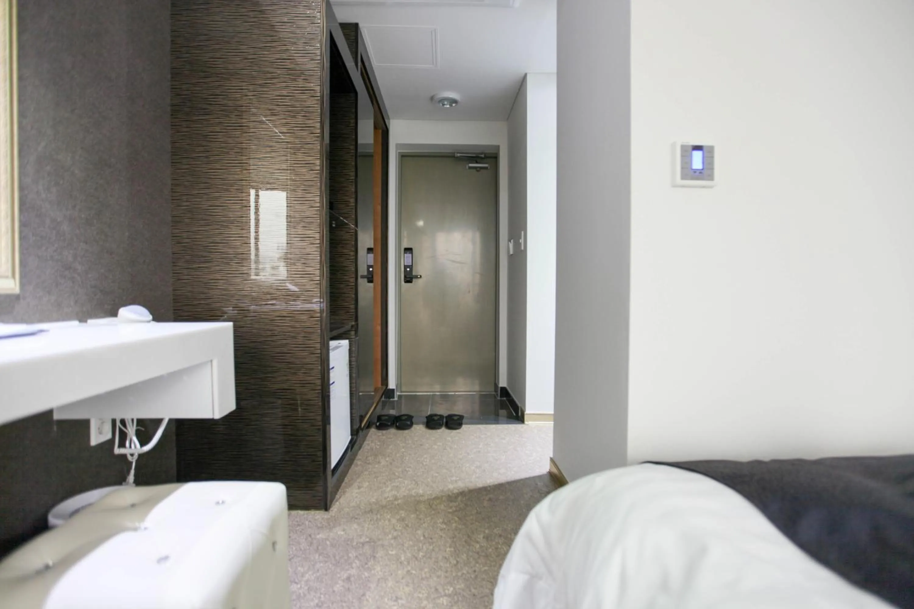 Area and facilities in Eins Hotel