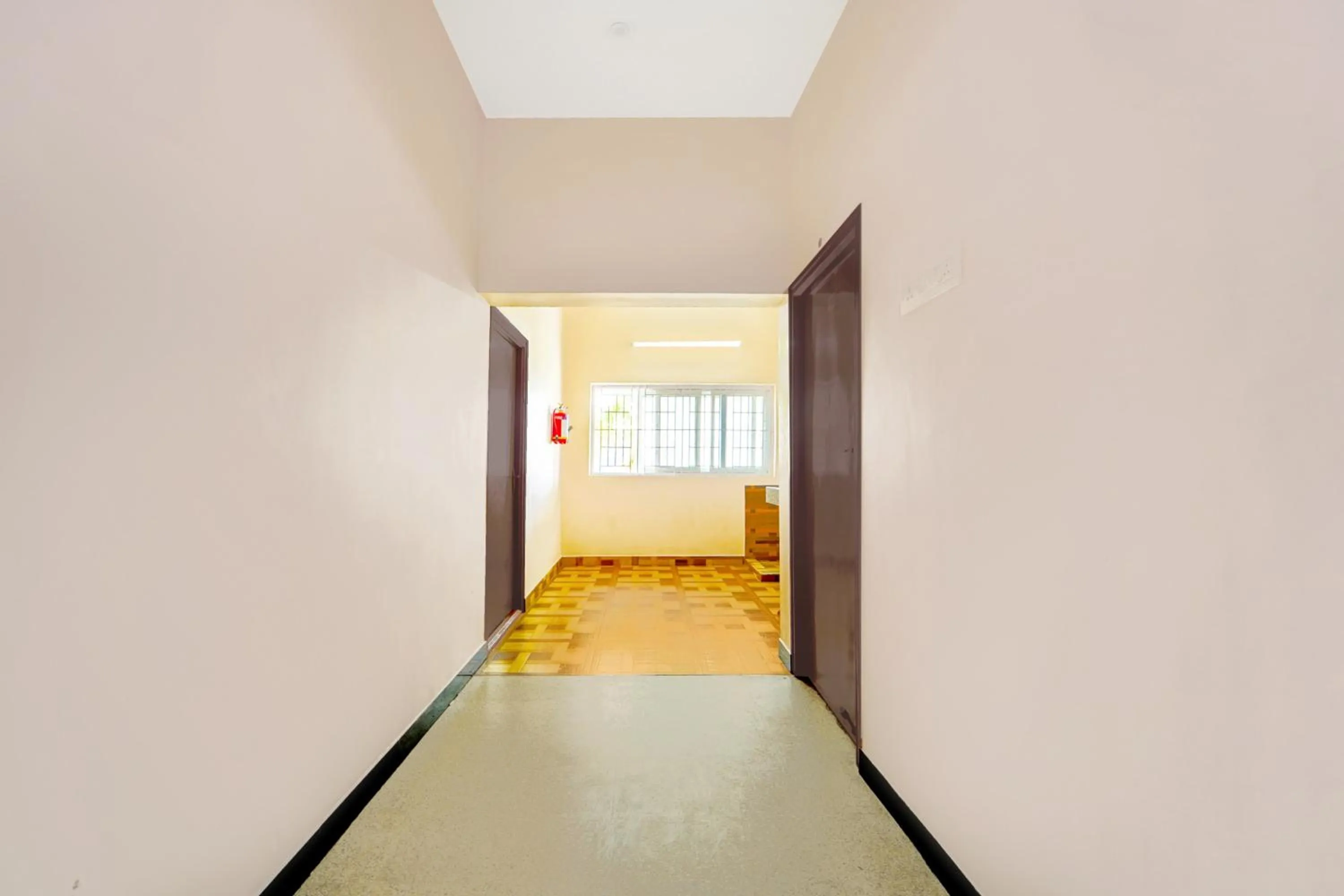 Lobby or reception in Super Hotel O Ganapathy Athipalayam Pirivu Road