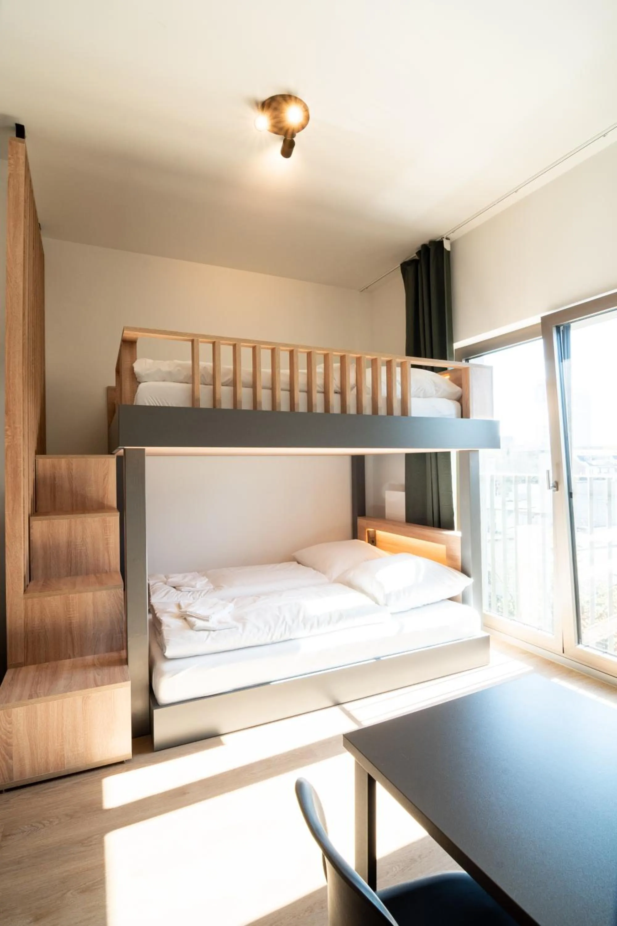 Bedroom, Bed in Homaris Apartments Winterhude