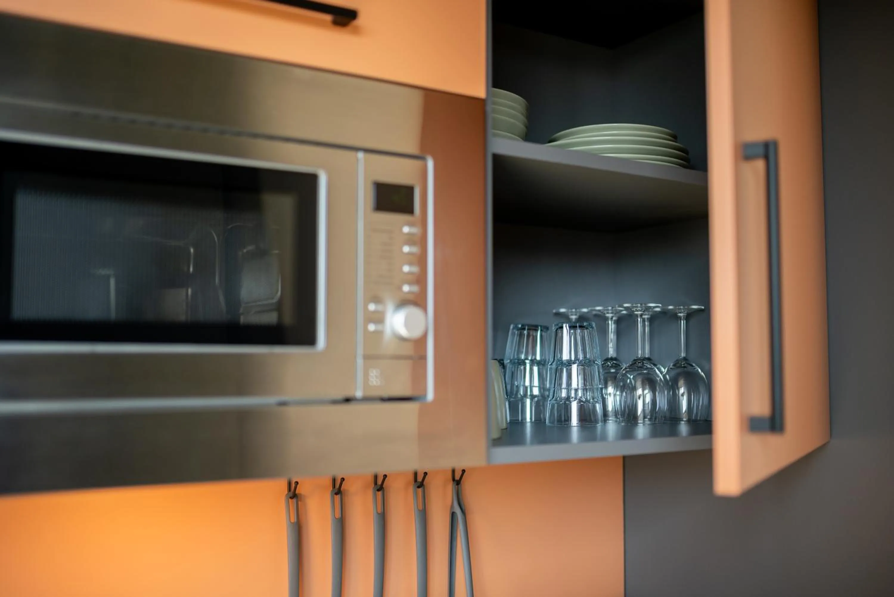 Kitchen or kitchenette in Homaris Apartments Winterhude