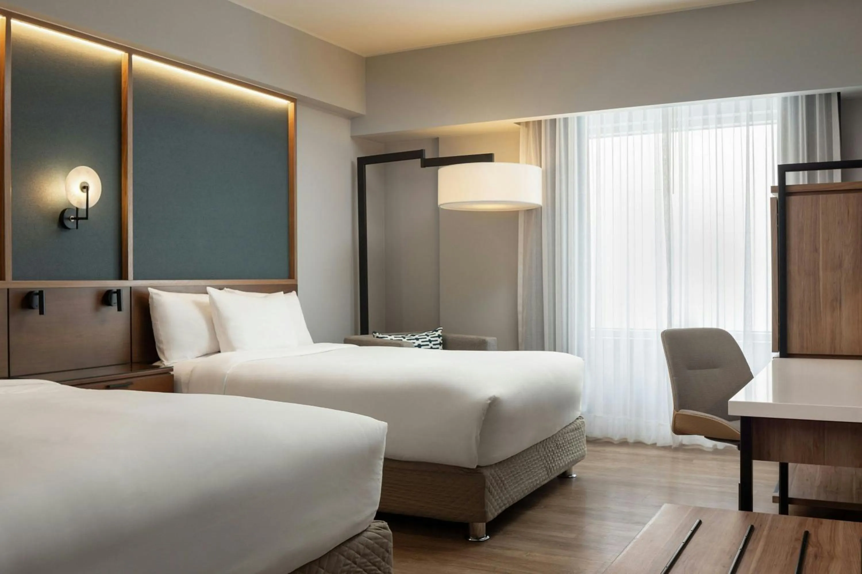 Photo of the whole room, Bed in Courtyard by Marriott Lima Miraflores