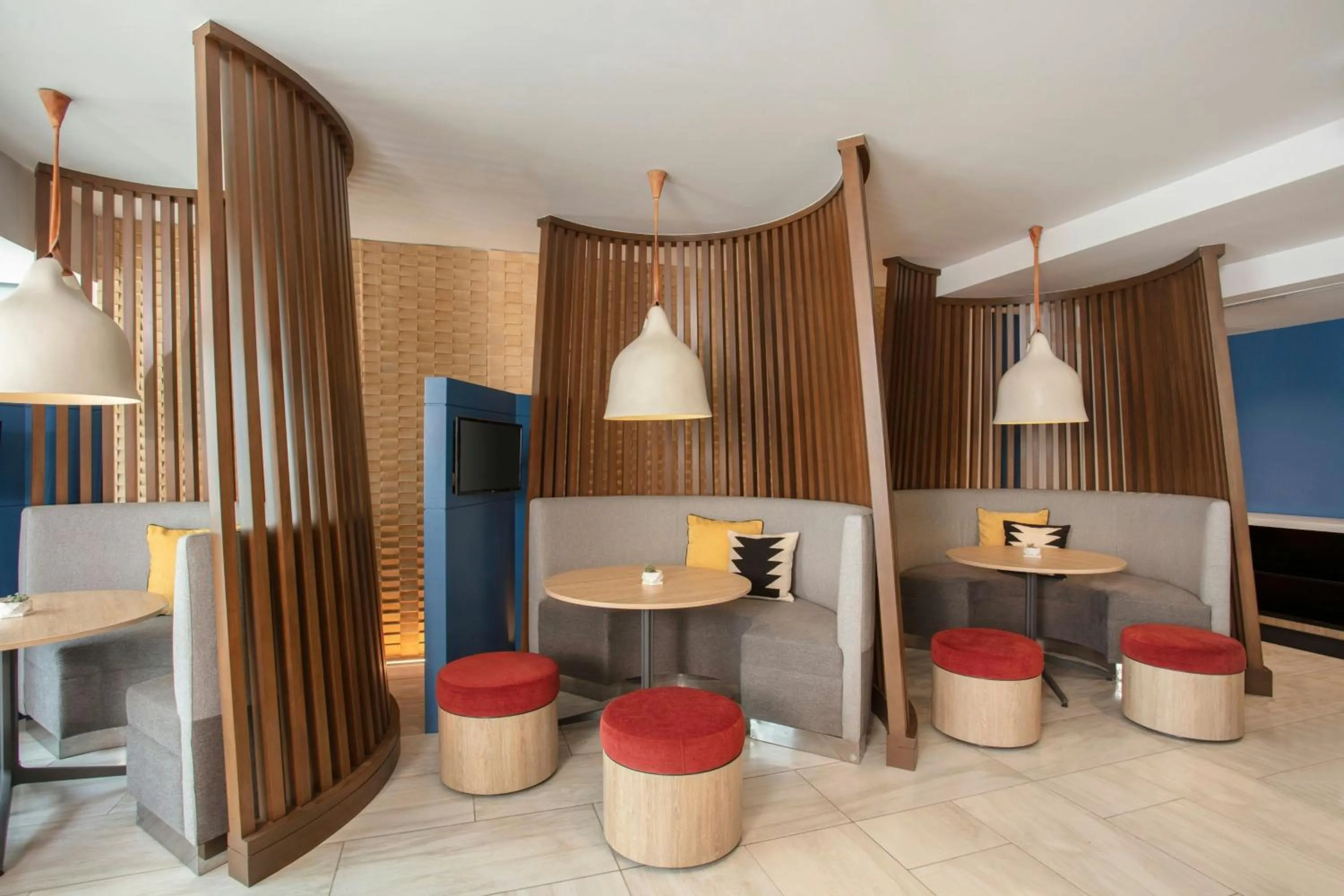 Restaurant/places to eat in Courtyard by Marriott Lima Miraflores