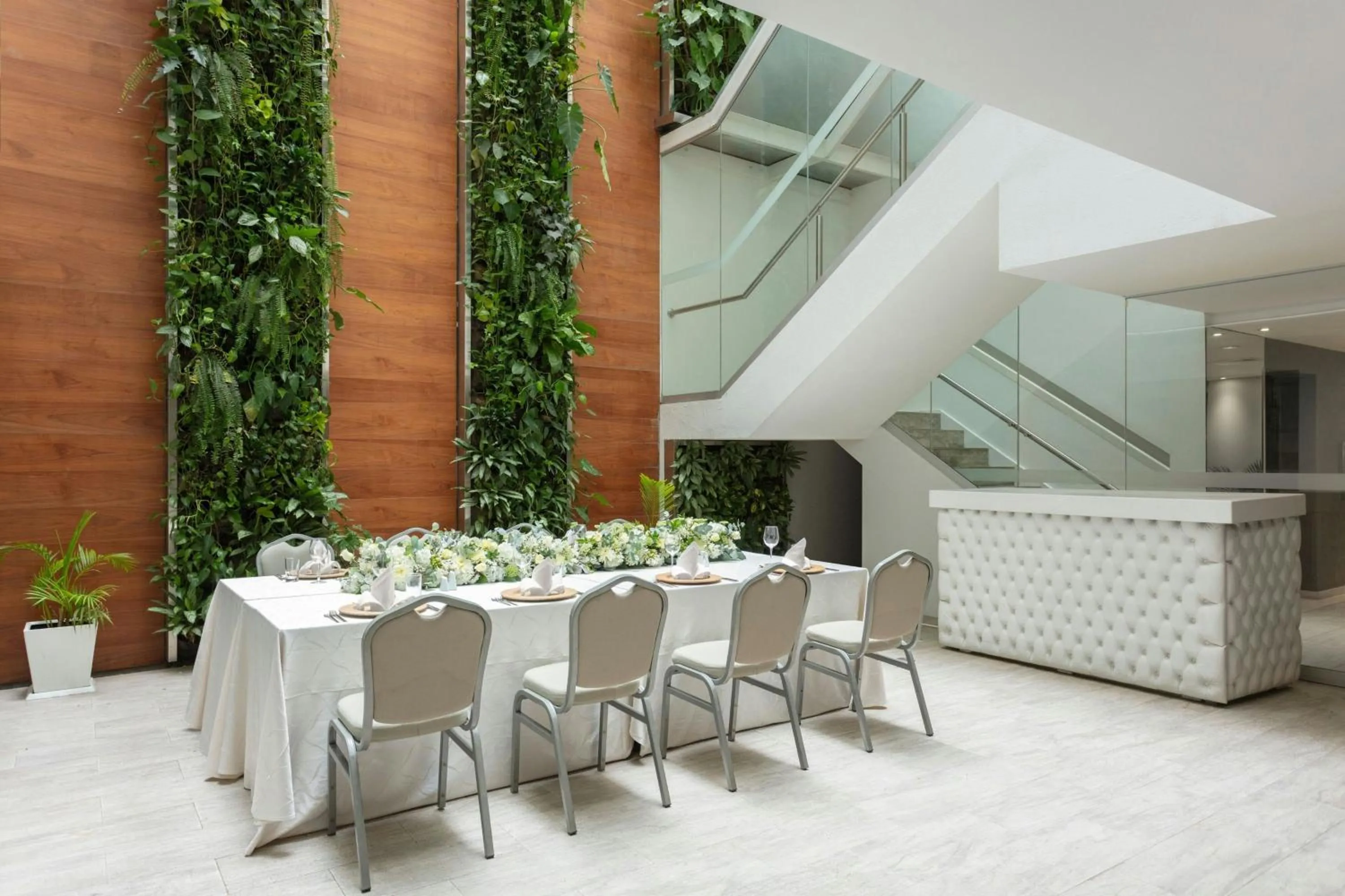 Meeting/conference room in Courtyard by Marriott Lima Miraflores