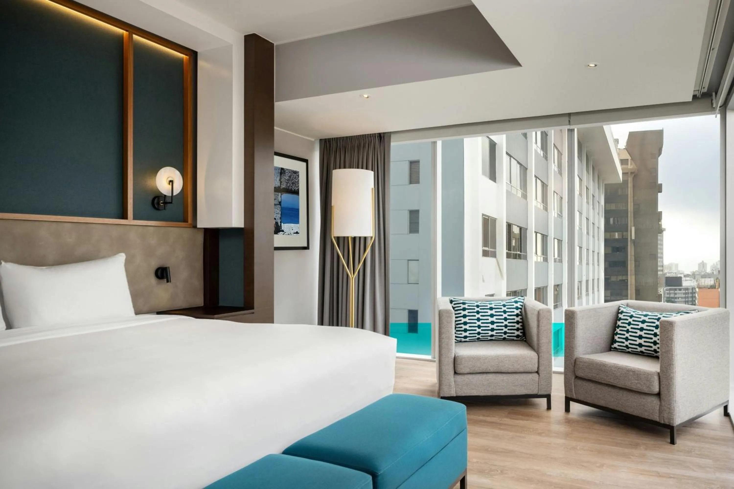 Photo of the whole room, Bed in Courtyard by Marriott Lima Miraflores