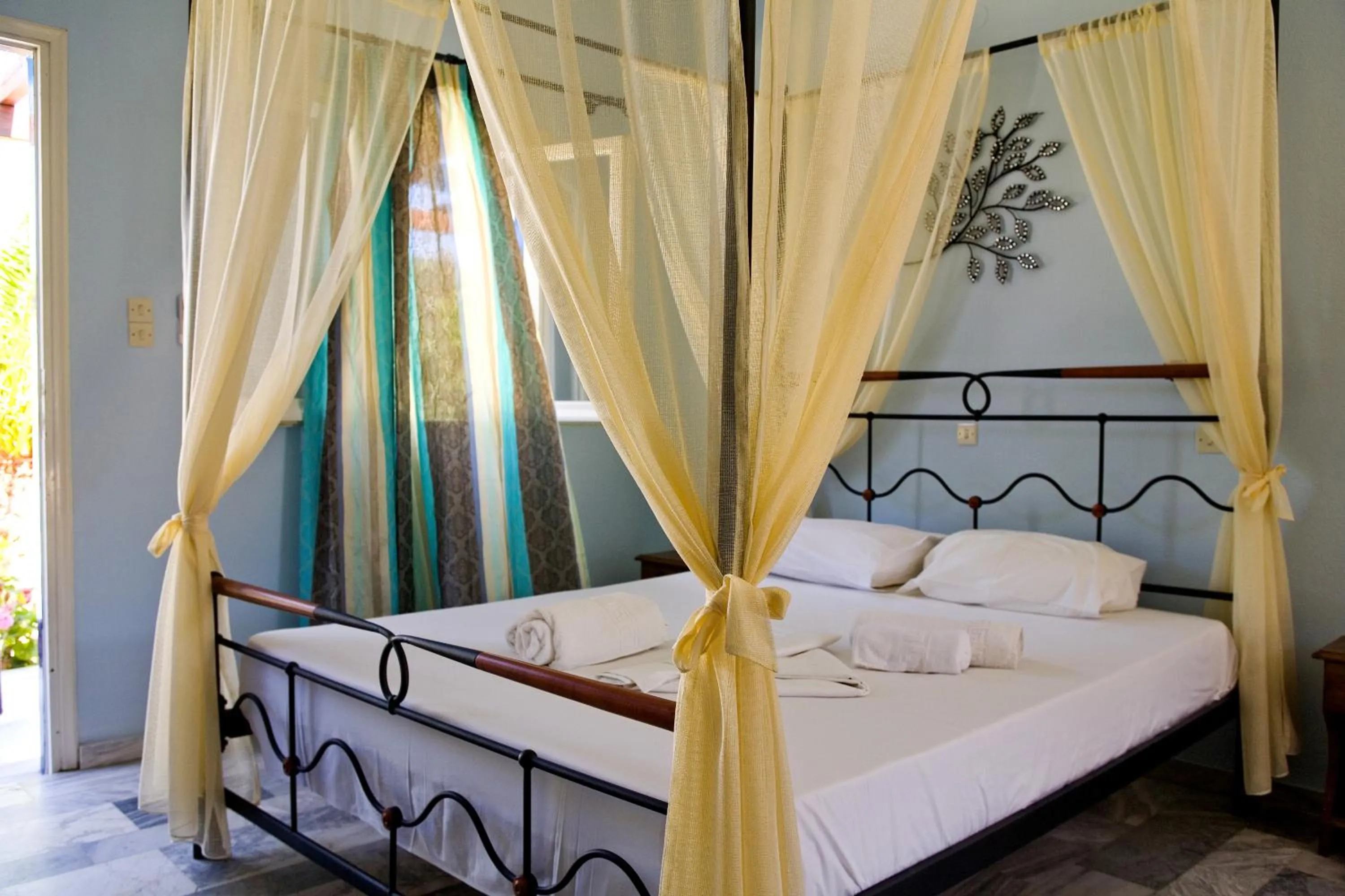 Bed in Studio Filoxenia