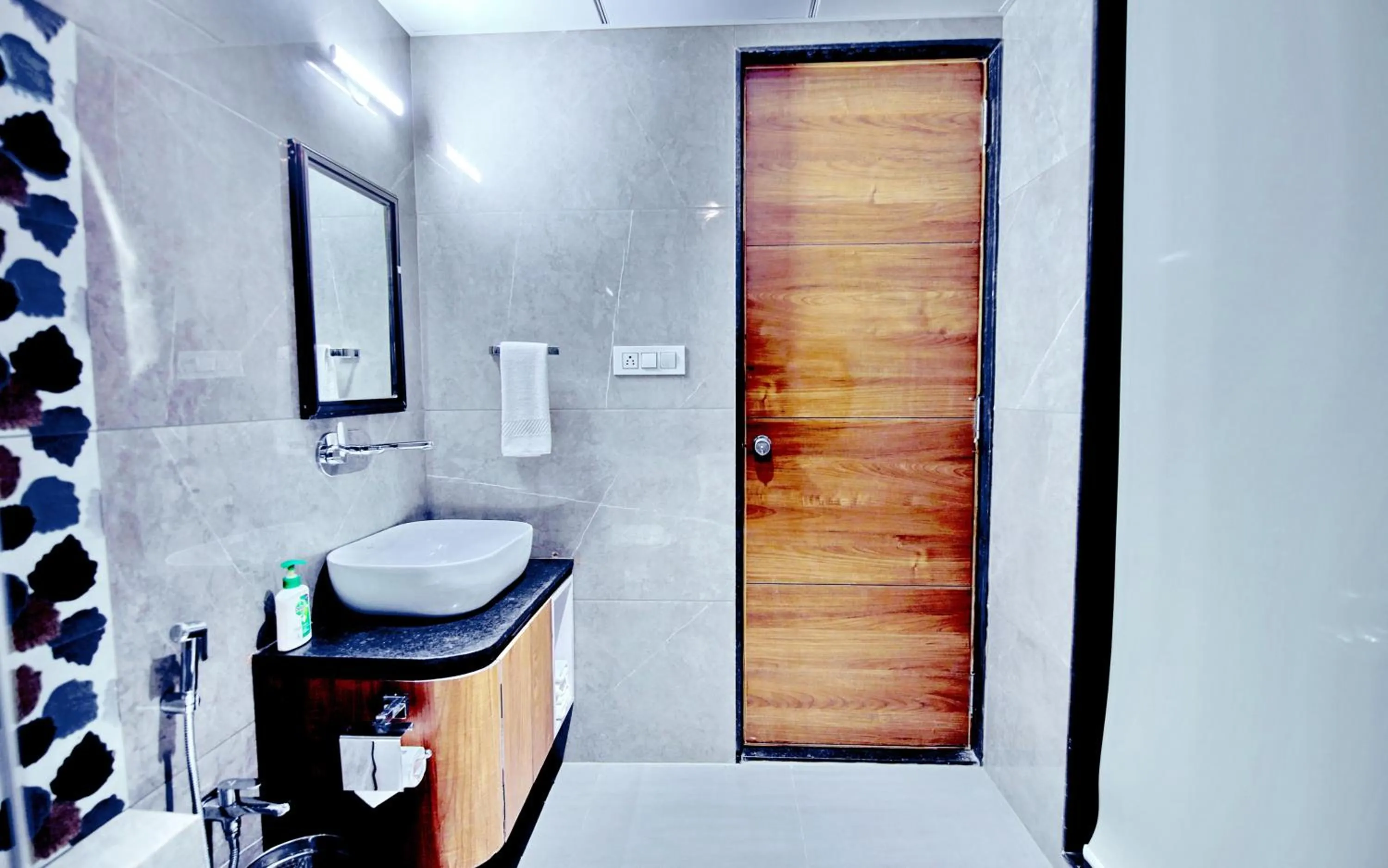 Bathroom in Anil Farms Gir Jungle Resort