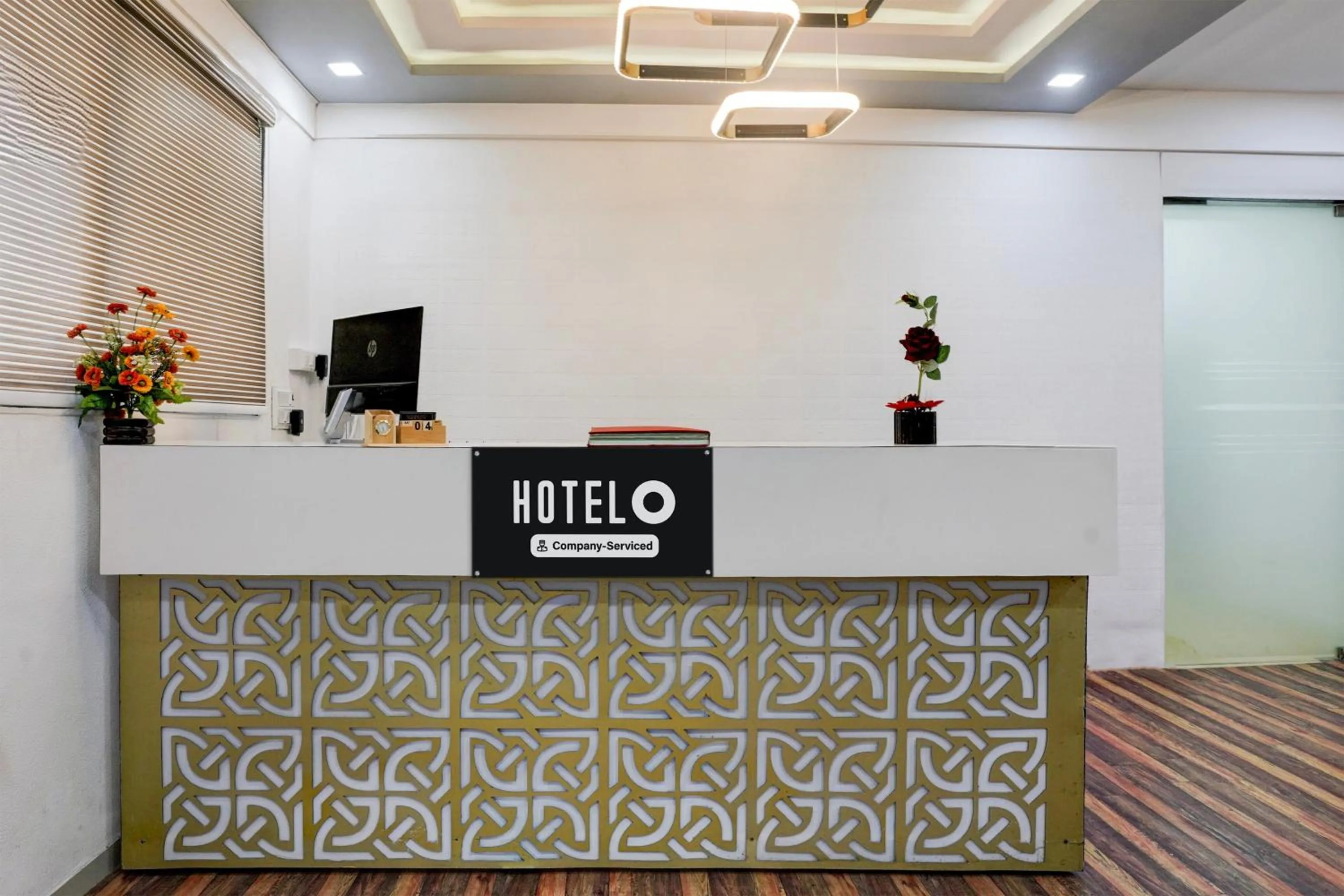 Lobby or reception in Hotel O VIP Road Formerly Hotel Lotus