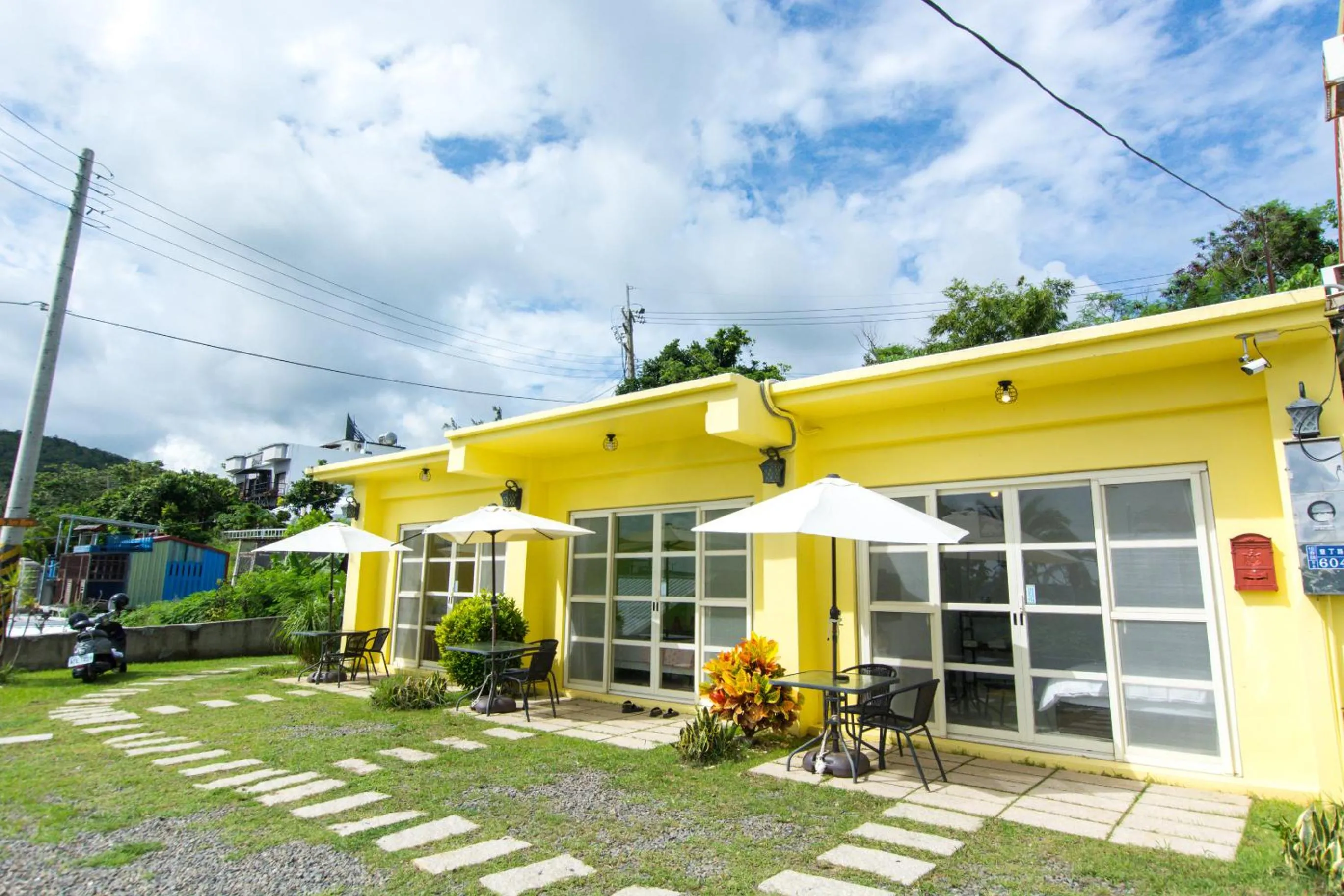 Summer Breeze Inn