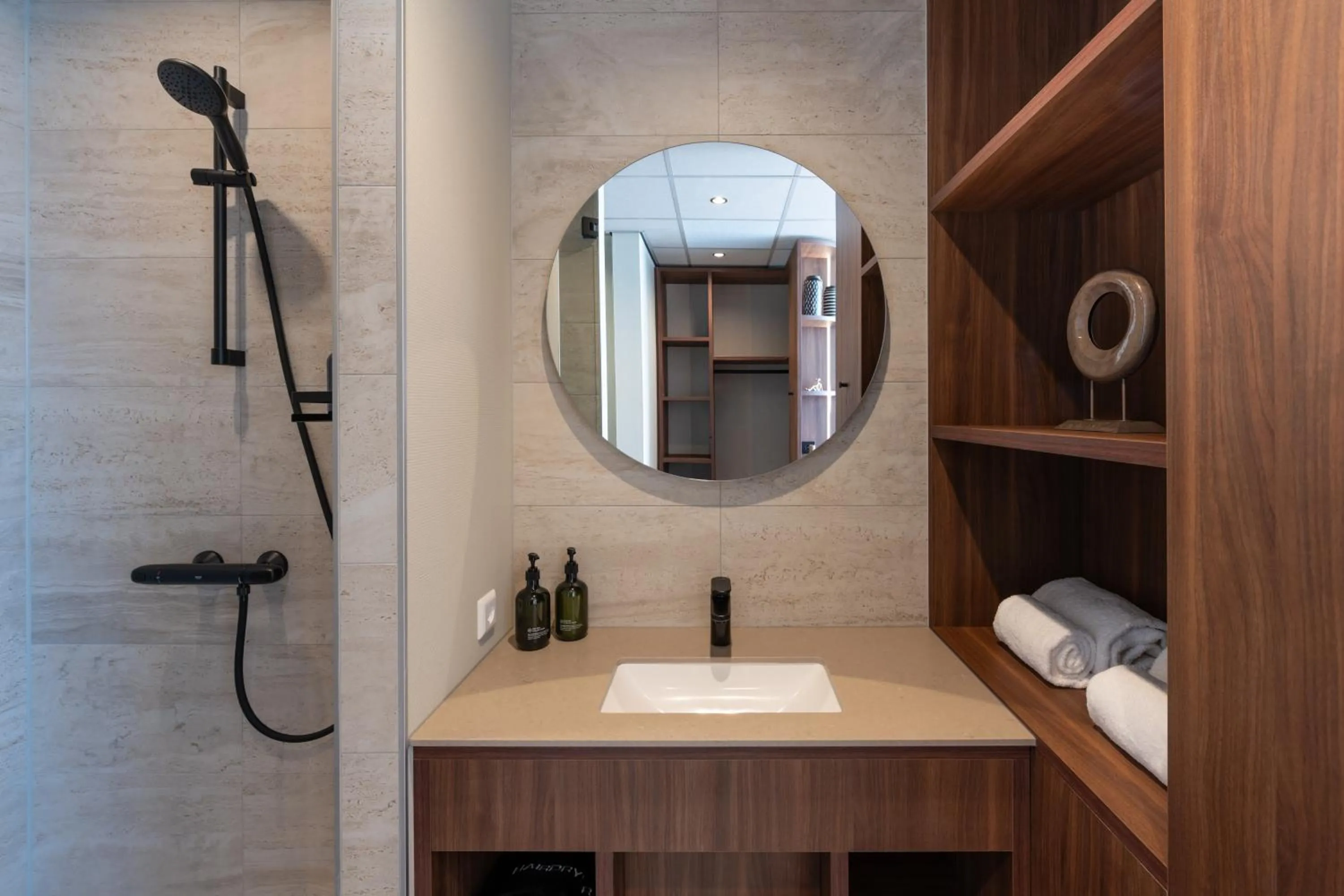 Shower in Hotel De Zeevaartschool